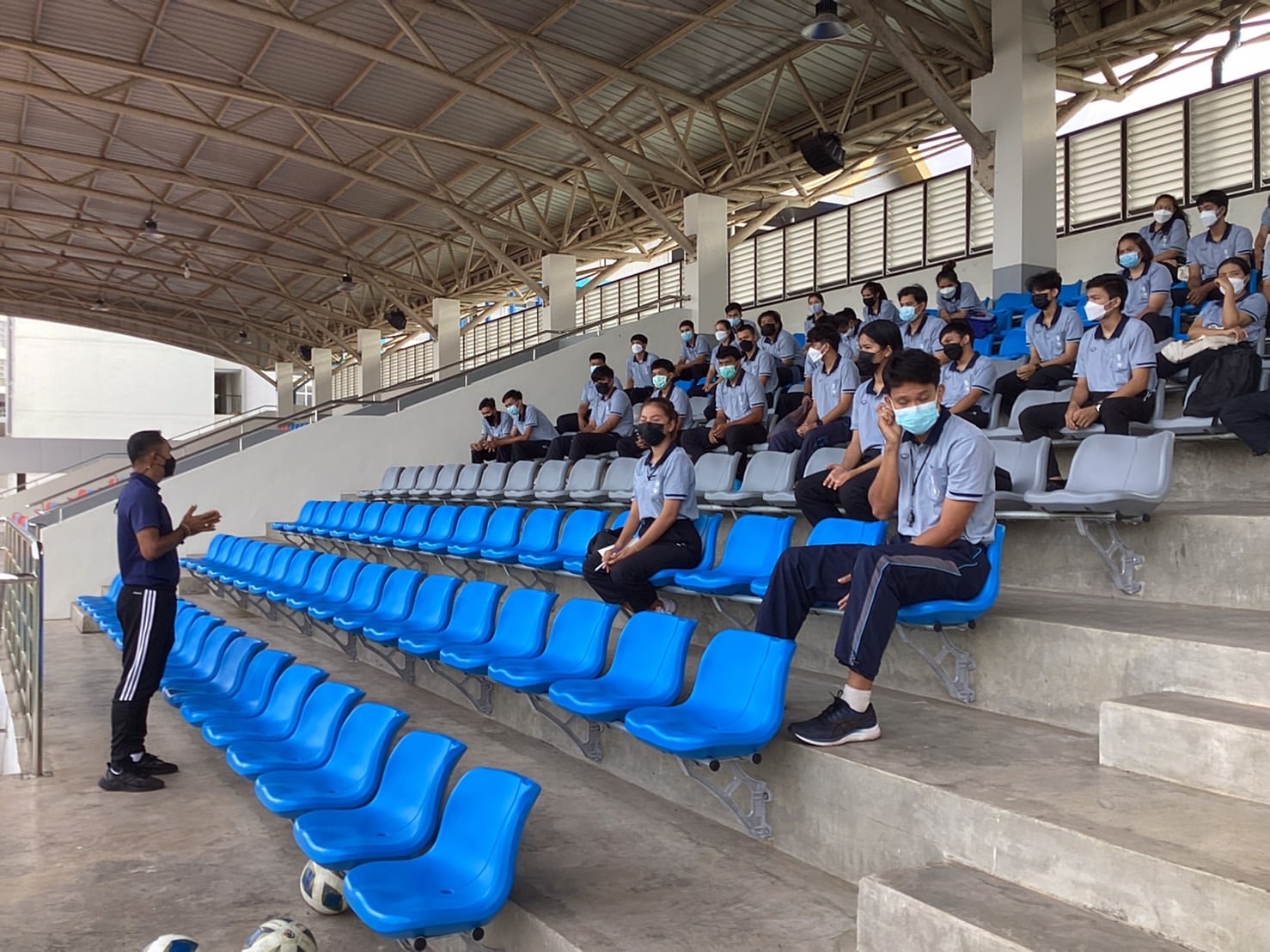 โครงการอบรมผู้ตัดสินฟุตบอล​ ให้กับนิสิตชั้นปีที่​ 2​