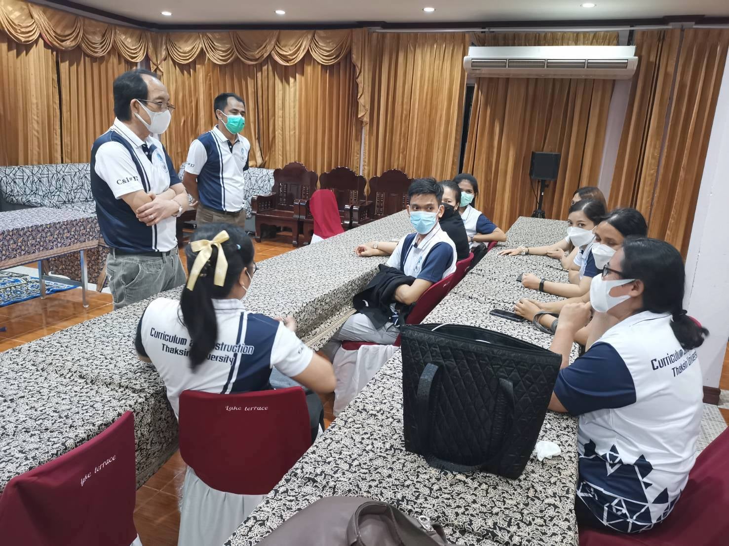 โครงการการศึกษาเรียนรู้หลักสูตรชุมชนในสถานศึกษาพื้นที่เกาะ