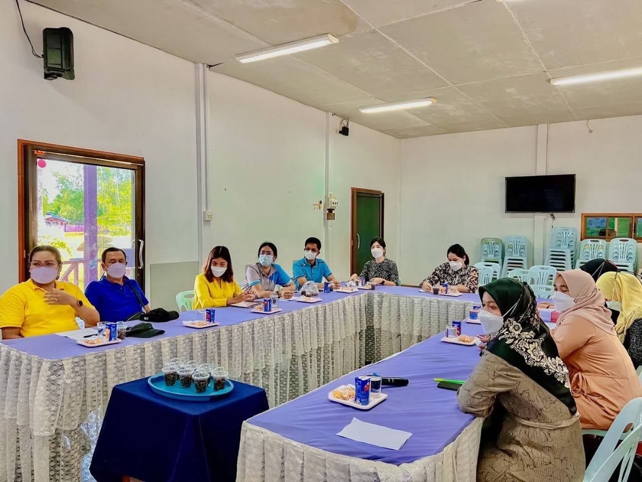 โครงการ การบริหารจัดการหลักสูตรฐานสมรรถนะอาชีพ สู่สถานประกอบการศูนย์การเรียนรู้เศรษฐกิจพอเพียงโรงเรียนพื้นที่เกาะ จังหวัดสตูล