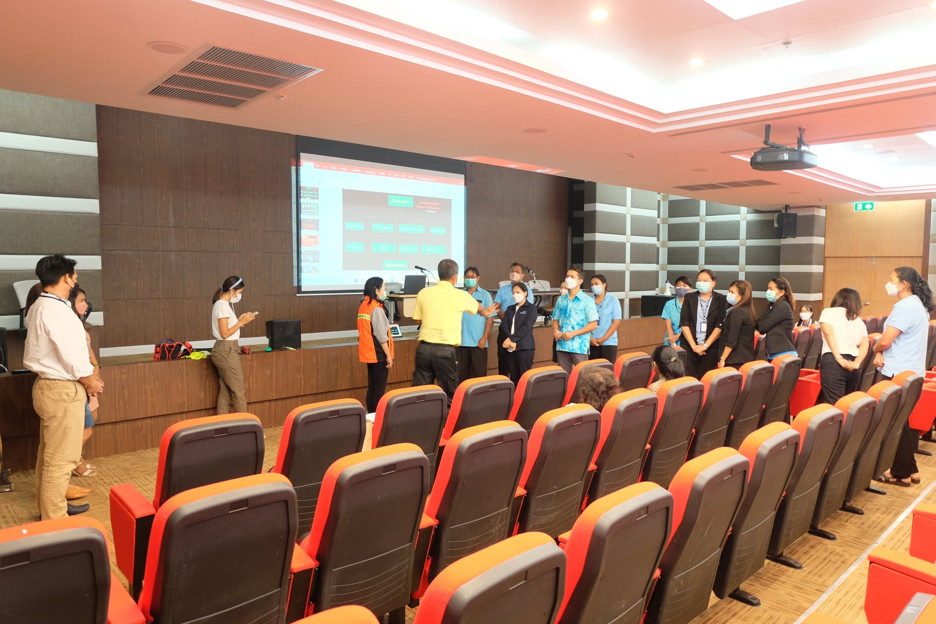 โครงการฝึกซ้อมแผนอพยพหนีไฟ​ อาคารศูนย์ปฏิบัติการวิชาชีพครู