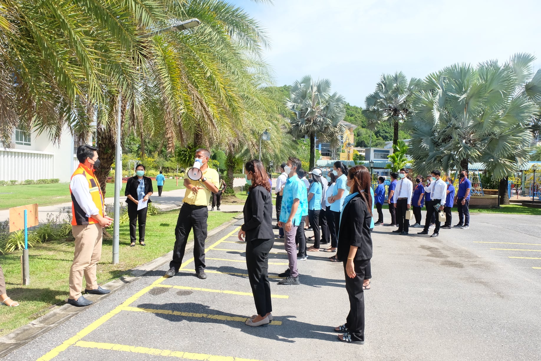 โครงการฝึกซ้อมแผนอพยพหนีไฟ​ อาคารศูนย์ปฏิบัติการวิชาชีพครู