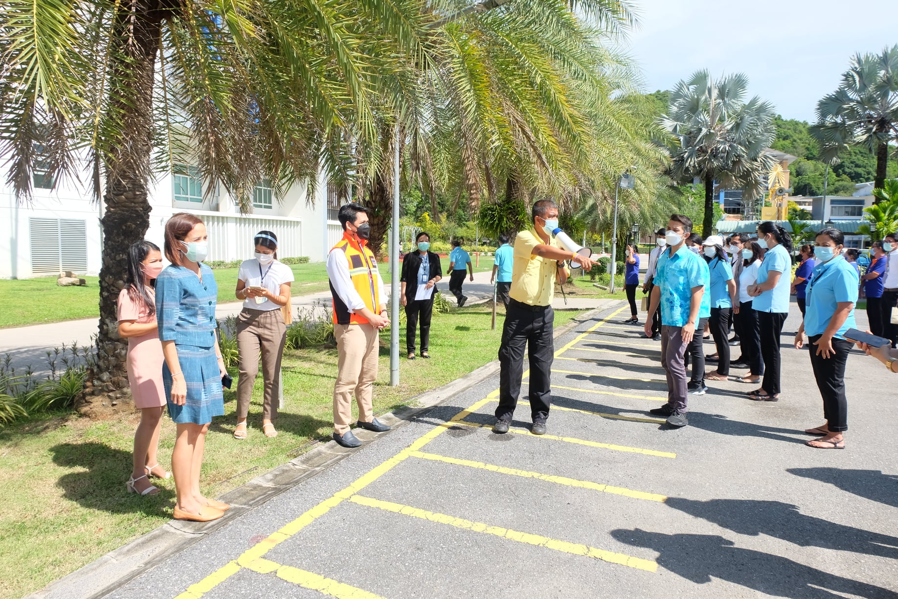 โครงการฝึกซ้อมแผนอพยพหนีไฟ​ อาคารศูนย์ปฏิบัติการวิชาชีพครู