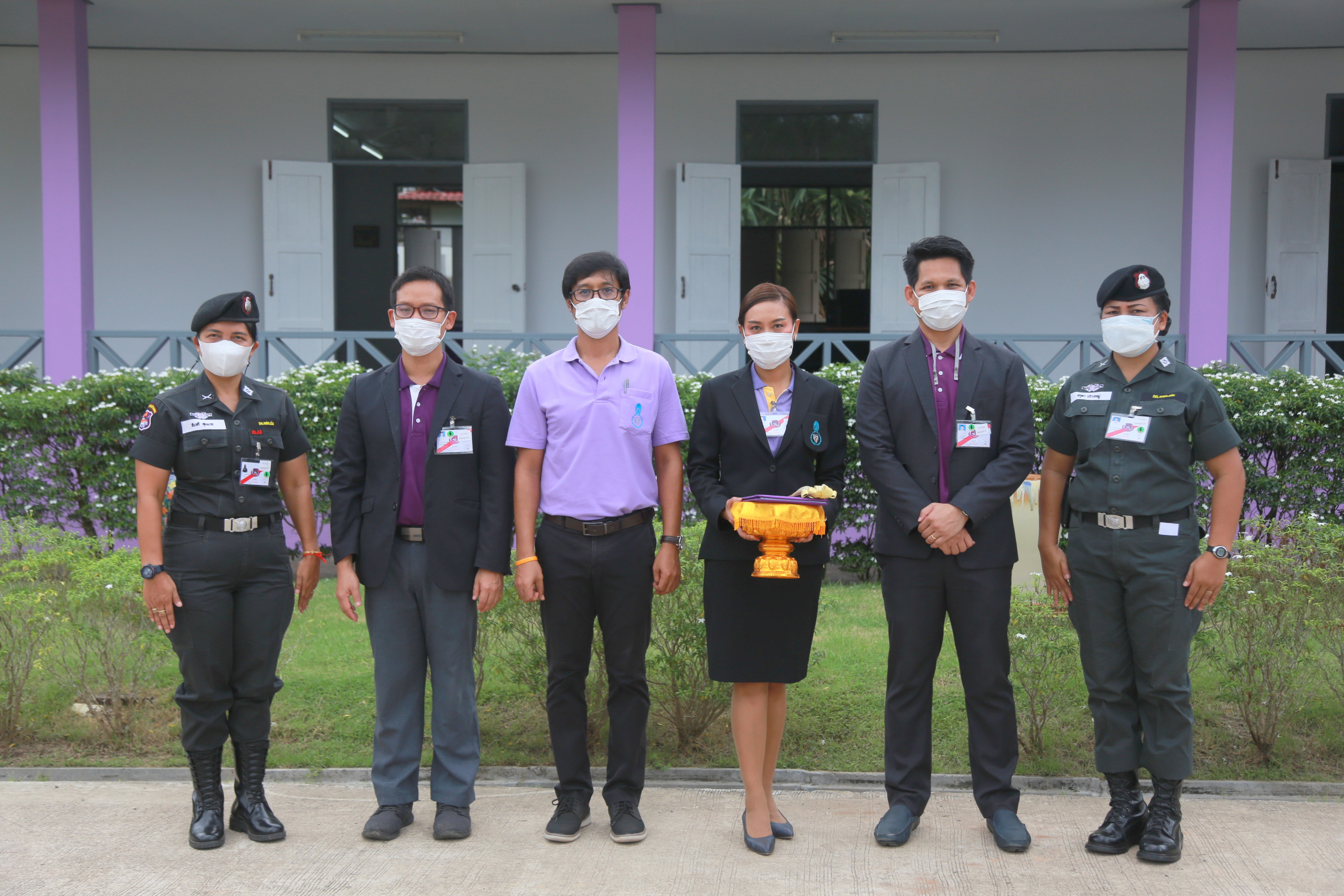 สมเด็จพระกนิษฐาธิราชเจ้า กรมสมเด็จพระเทพรัตนราชสุดาฯสยามบรมราชกุมารี เสด็จ ณ รร.ตชด.สื่อมวลชนกีฬา​ อ.สะเดา ​จ.สงขลา​ โดยมีตัวแทนคณะดำเนินงานจากโครงการพัฒนาศักยภาพโรงเรียนในพระราชดำริ และโรงเรียนขาดแคลนในพื้นที่การศึกษา​ 4​ จังหวัดภาคใต้ มหาวิทยาลัยทักษิณ ร่วมรับเสด็จในฐานะหน่วยสนองงาน​
