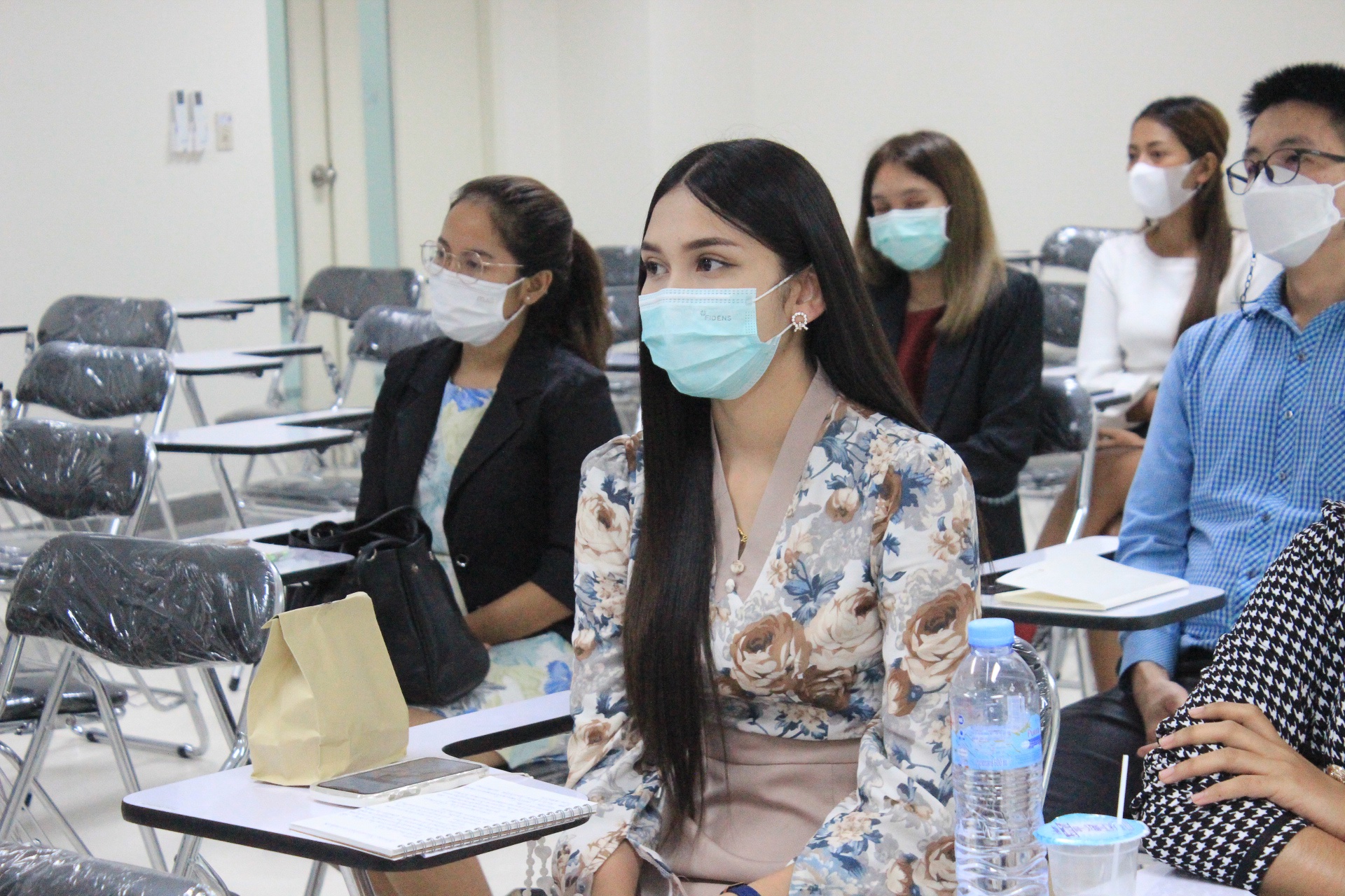 โครงการสัมมนานิสิตระหว่างปฏิบัติการสอนในสถานศึกษา สำหรับนิสิตหลักสูตรประกาศนียบัตรบัณฑิต สาขาวิชา วิชาชีพครู ประจำภาคเรียนต้น ปีการศึกษา 2565