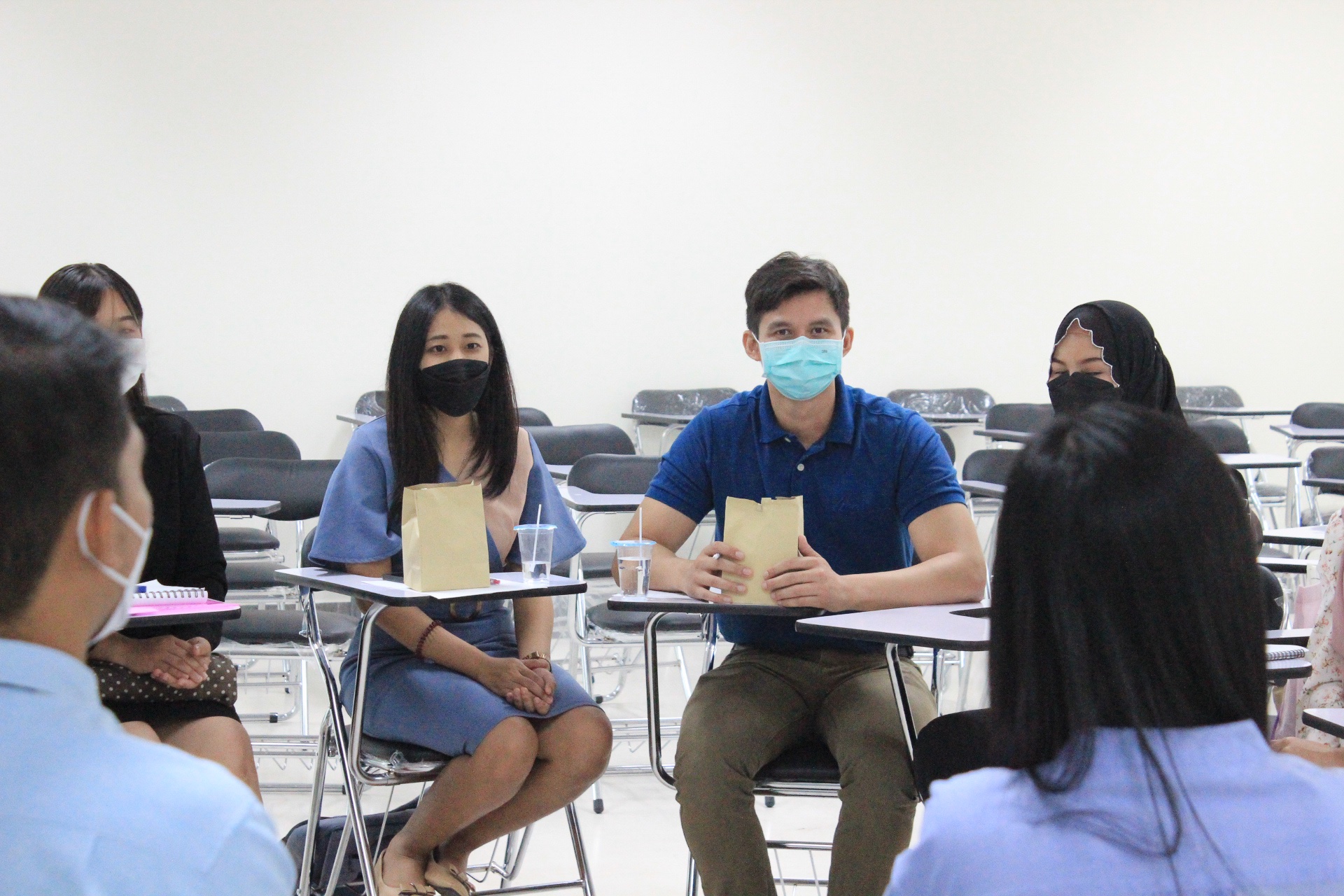 โครงการสัมมนานิสิตระหว่างปฏิบัติการสอนในสถานศึกษา สำหรับนิสิตหลักสูตรประกาศนียบัตรบัณฑิต สาขาวิชา วิชาชีพครู ประจำภาคเรียนต้น ปีการศึกษา 2565