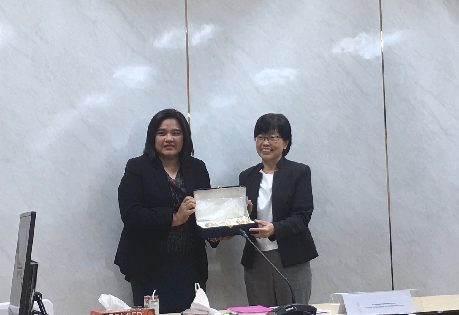 ต้อนรับและพบปะหารือความร่วมมือทางวิชาการกับผู้บริหารของ Tunku Abdul Rahman University of Management and Technology (TAR UC) ประเทศมาเลเซีย