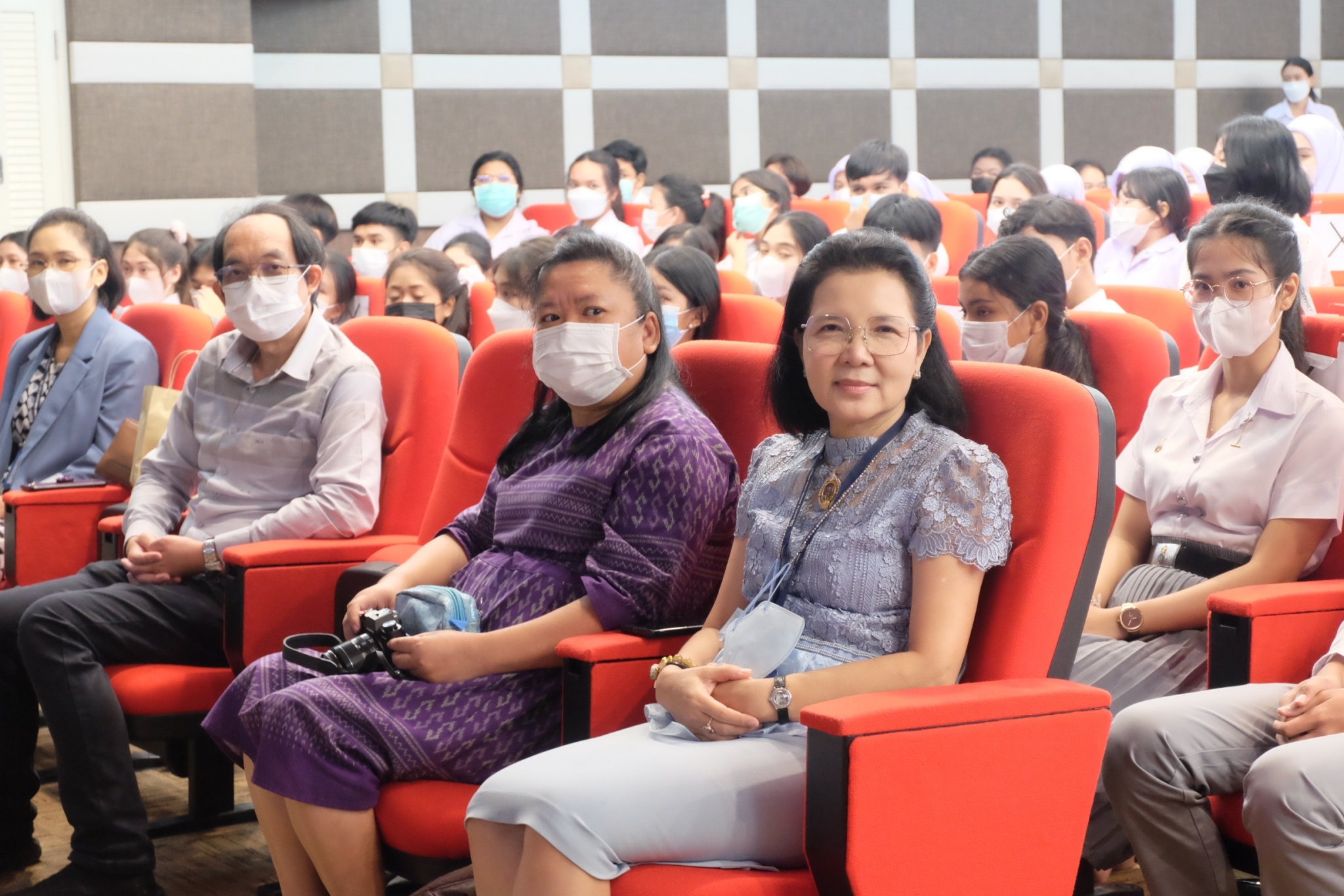โครงการน้อมจิตรวมใจ C & I สัมพันธ์