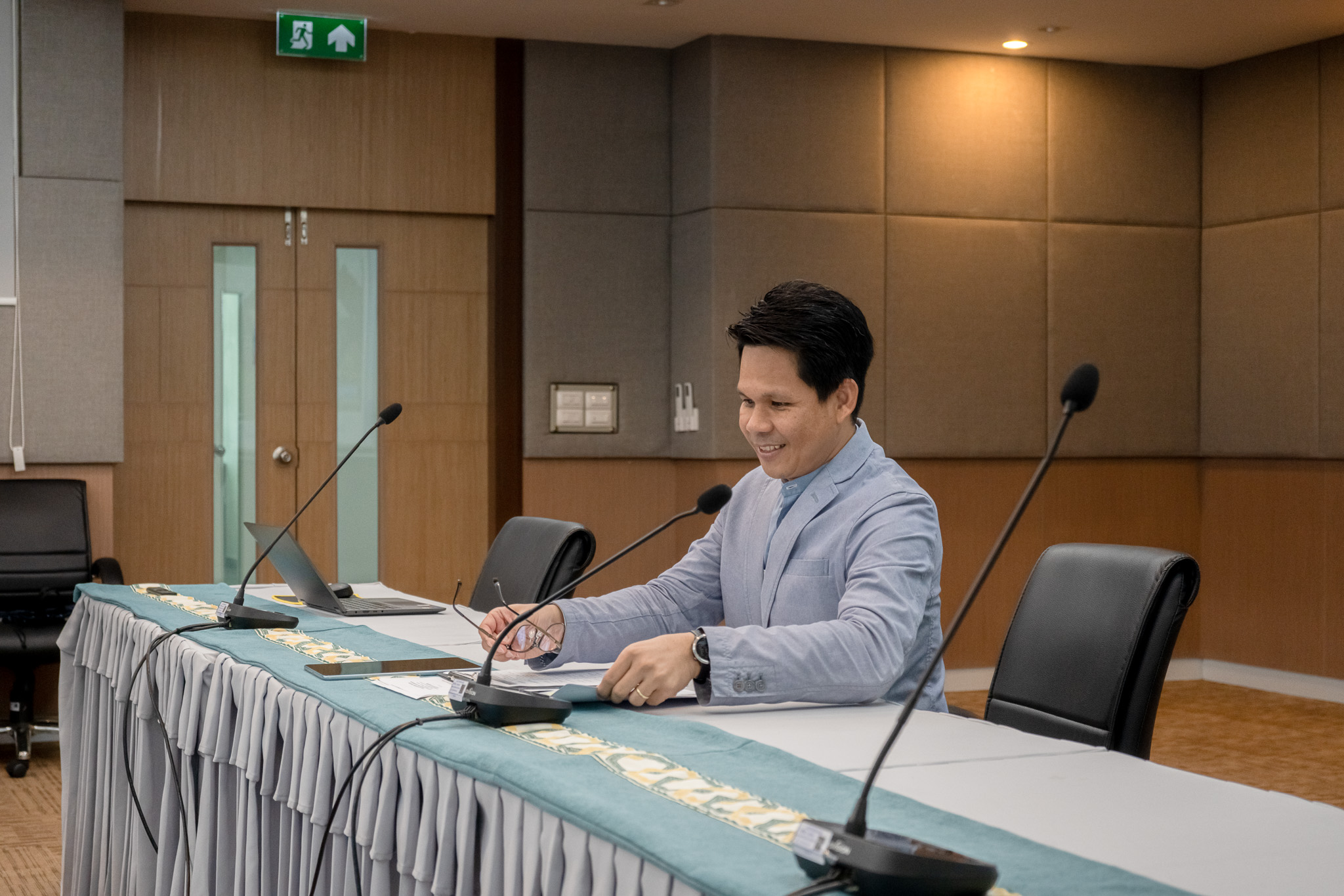 คณะศึกษาศาสตร์ มหาวิทยาลัยทักษิณ เข้าร่วมต้อนรับและแลกเปลี่ยนในการร่วมศึกษาดูงานเกี่ยวกับการปรับปรุงหลักสูตรฯ ร่วมกับ คณะศึกษาศาสตร์ มหาวิทยาลัยมหาสารคาม