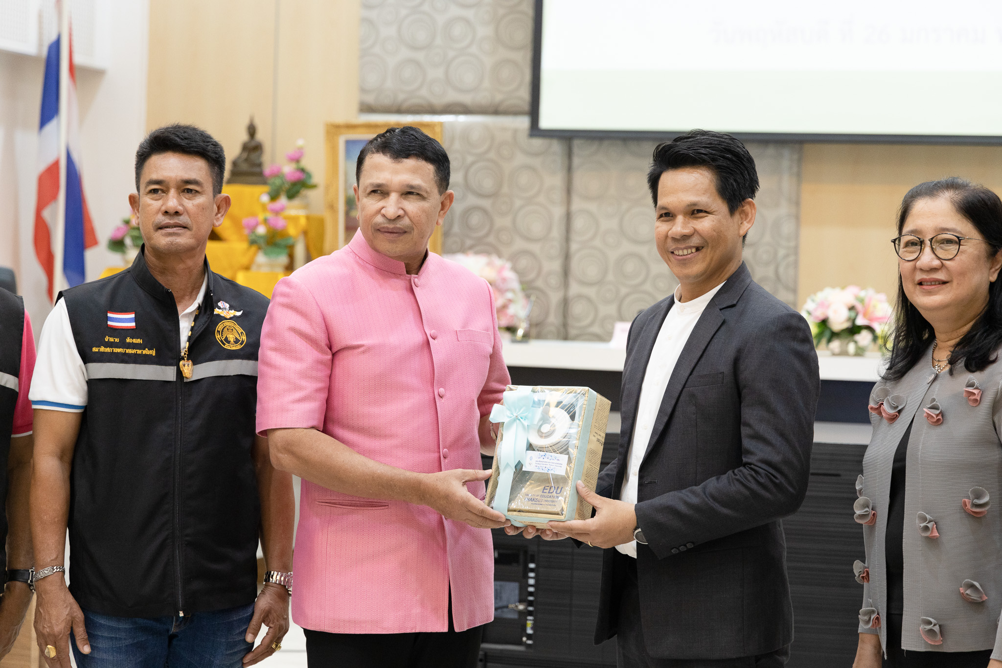 บันทึกข้อตกลงความร่วมมือทางวิชาการ ระหว่างเทศบาลนครหาดใหญ่ กับคณะศึกษาศาสตร์ มหาวิทยาลัยทักษิณ