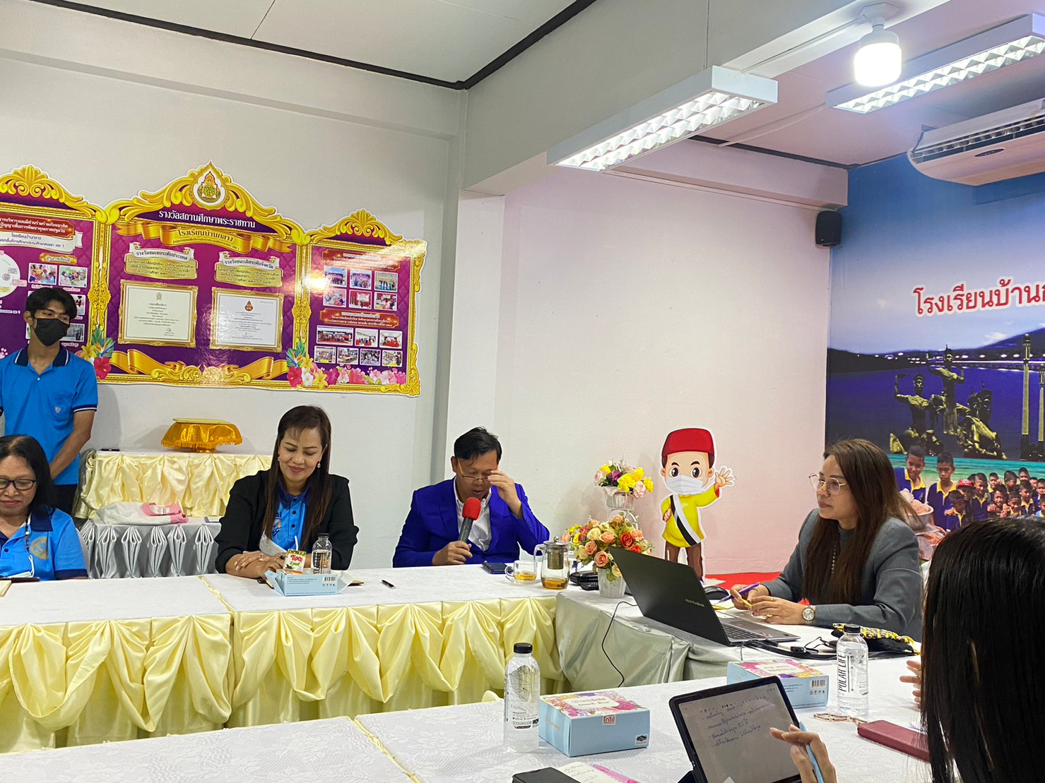 การวิจัยในชุดโครงการ Visible Learning: นวัตกรรมสร้างครูไทยเพื่อศิษย์ในศตวรรษที่ 21