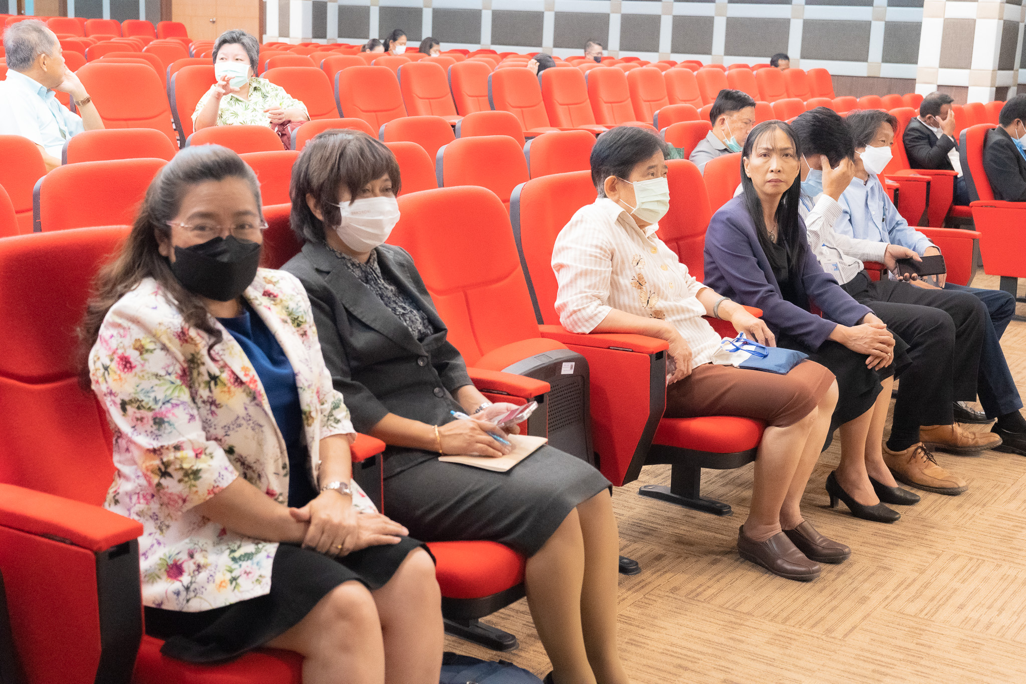 ประชาคมคณะศึกษาศาสตร์ และส่งมอบงานตำแหน่ง คณบดีคณะศึกษาศาสตร์