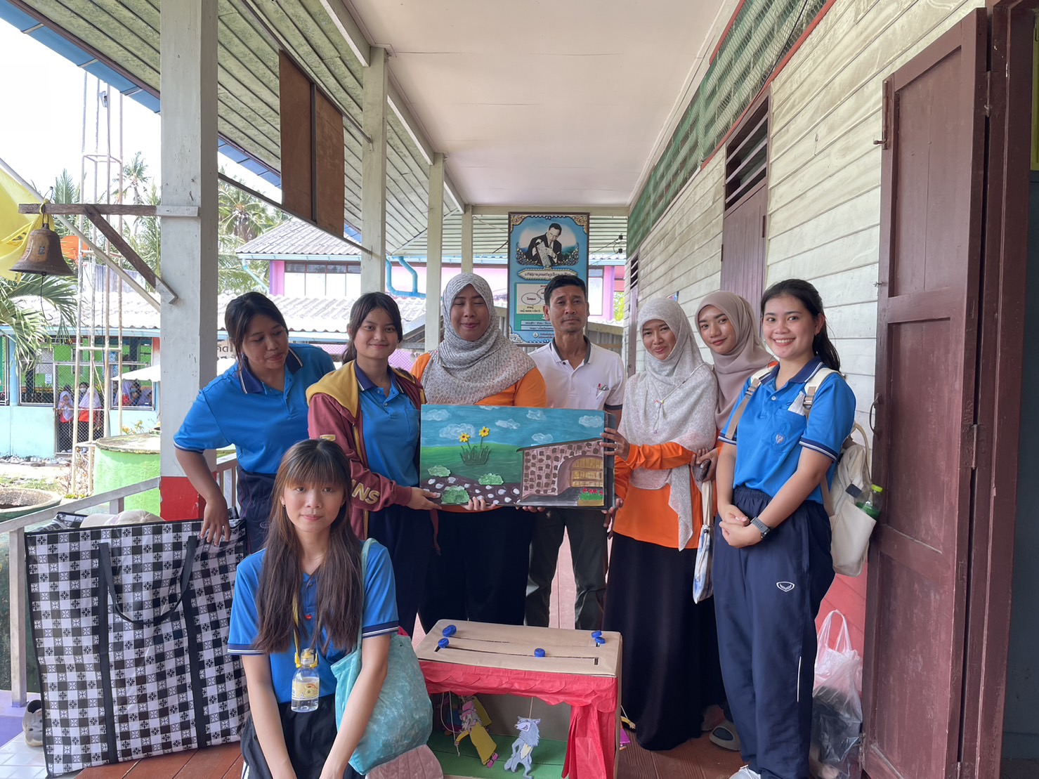 โครงการ สร้างสรรค์ละครนิทานสำหรับเด็กปฐมวัยของโรงเรียนในพระราชดำริฯ