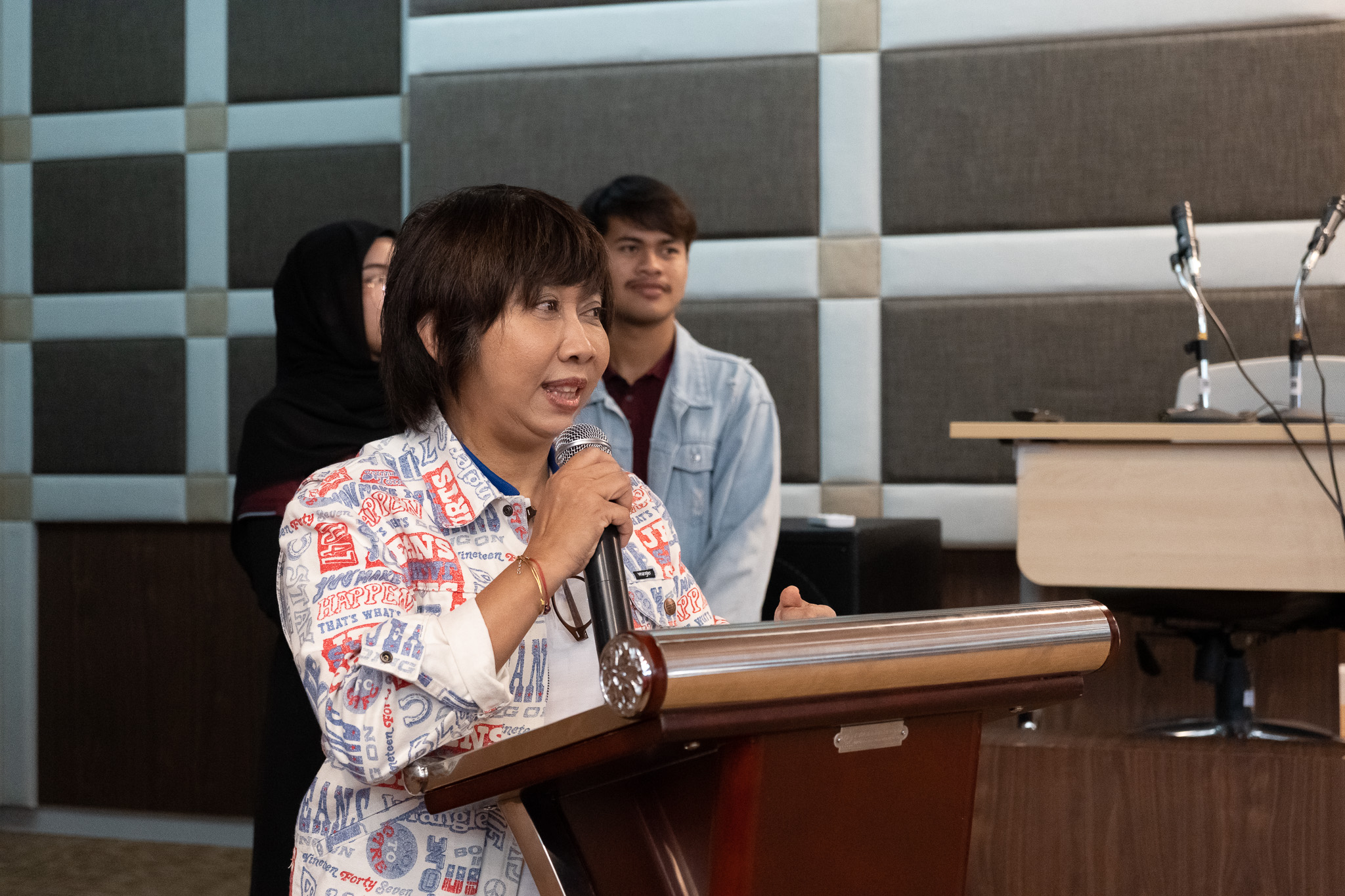 โครงการนำเสนอผลงานเปิดโลกวิชาการการศึกาาเพื่อสร้างความเป็นพลเมือง "พลเมืองวิถีใหม่บนเส้นทางนวัตกรรมสังคม"