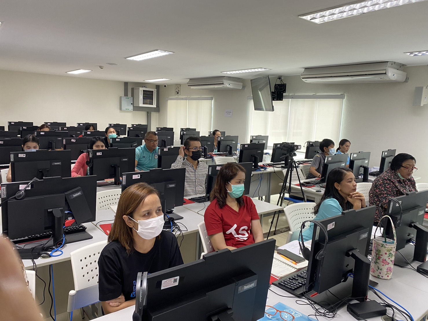 โครงการอบรมเชิงปฏิบัติการการวิจัยสถาบัน สำหรับบุคลากรสายสนับสนุนคณะศึกษาศาสตร์