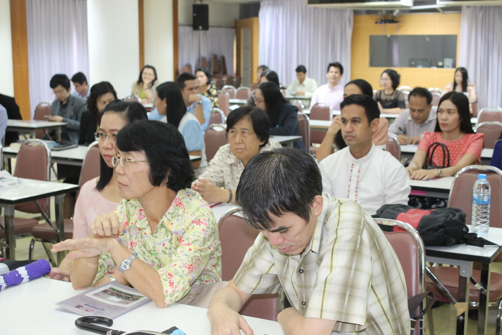 ประชุมคณะทำงานโครงการพัฒนาศักยภาพโรงเรียนในพระราชดำริและโรงเรียนขาดแคลนในเขตพื้นที่การศึกษา ๔ จังหวัดภาคใต้