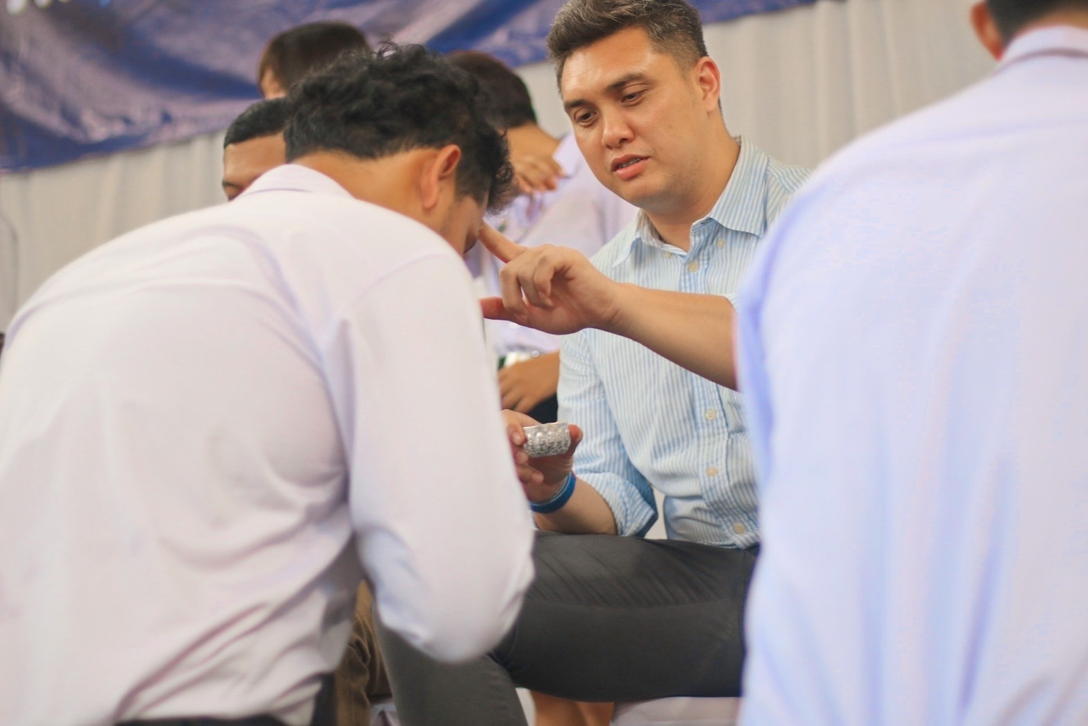 โครงการกล้วยไม้ใต้ร่มปาริชาตน้อมวันทา ระลึกคุณอาจารย์