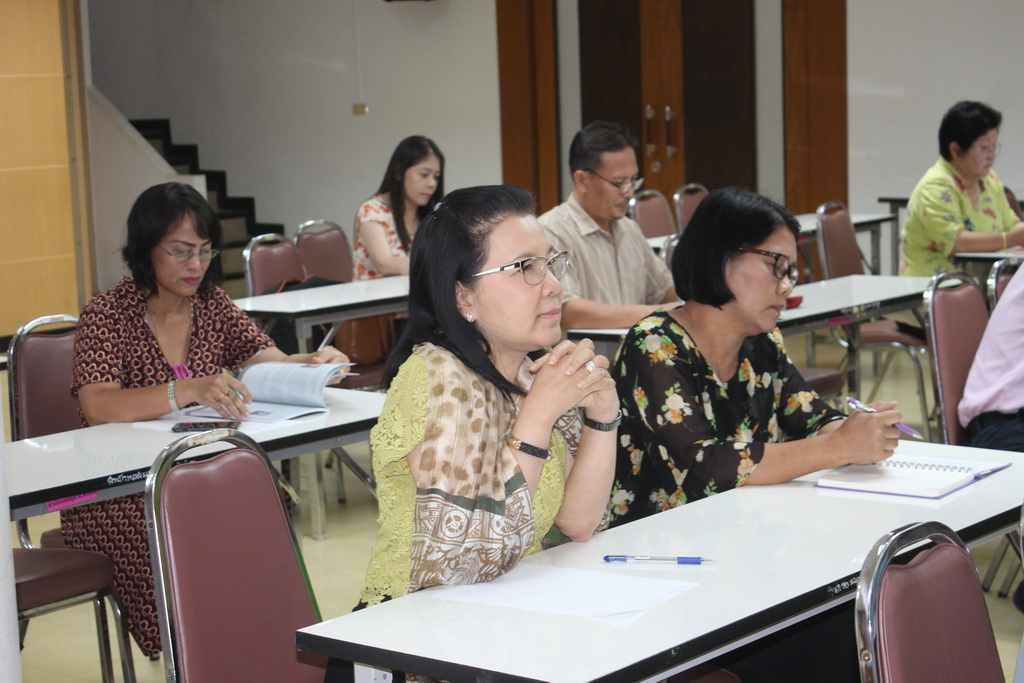ประชุมคณะทำงานโครงการพัฒนาศักยภาพโรงเรียนในพระราชดำริและโรงเรียนขาดแคลนในเขตพื้นที่การศึกษา ๔ จังหวัดภาคใต้