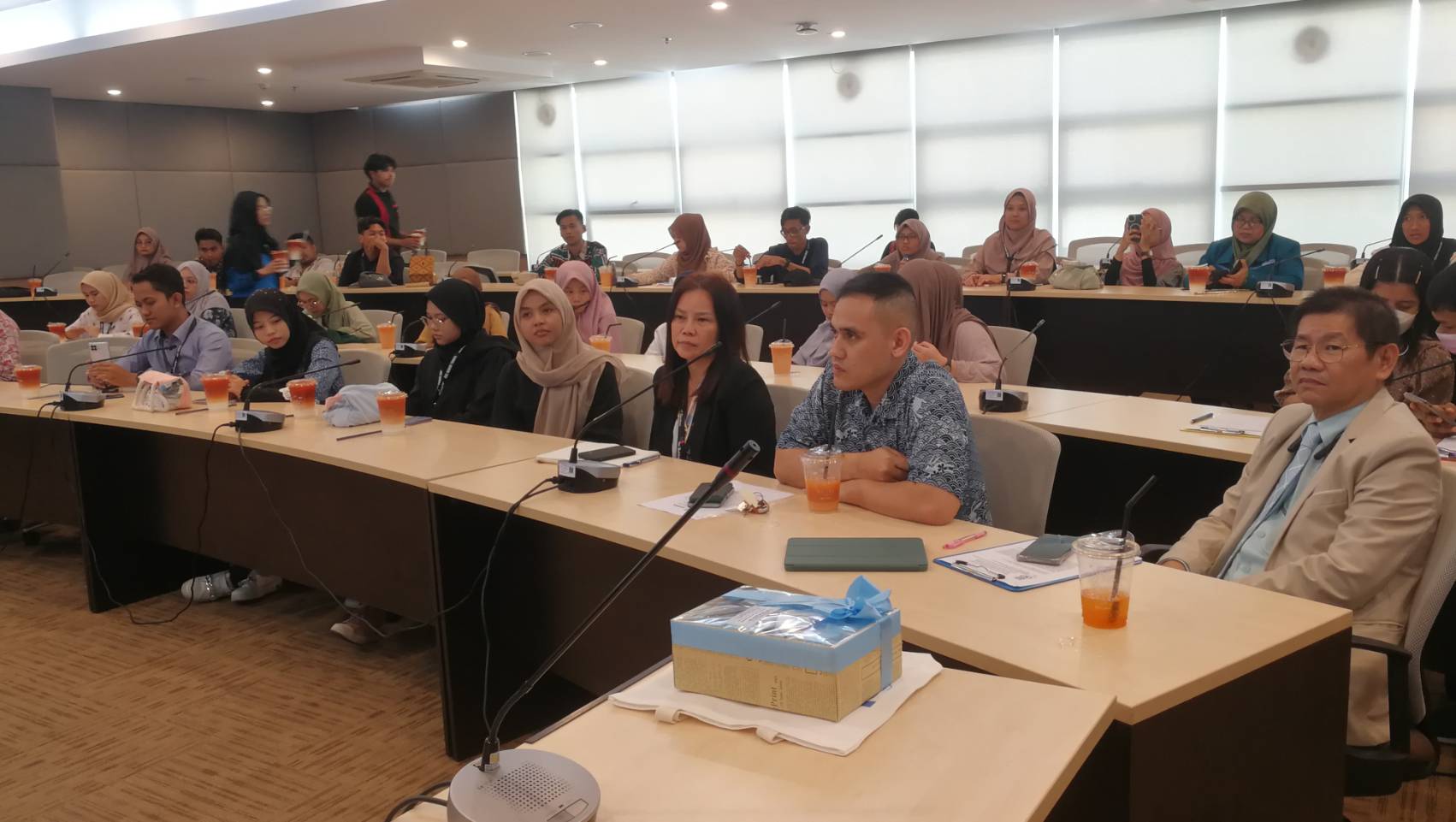 คณะศึกษาศาสตร์ มหาวิทยาลัยทักษิณ และมหาวิทยาลัยจากประเทศอินโดนีเซียจำนวน 6 มหาวิทยาลัยเพื่อวางแผนในการสร้างความร่วมมือทางวิชาการ