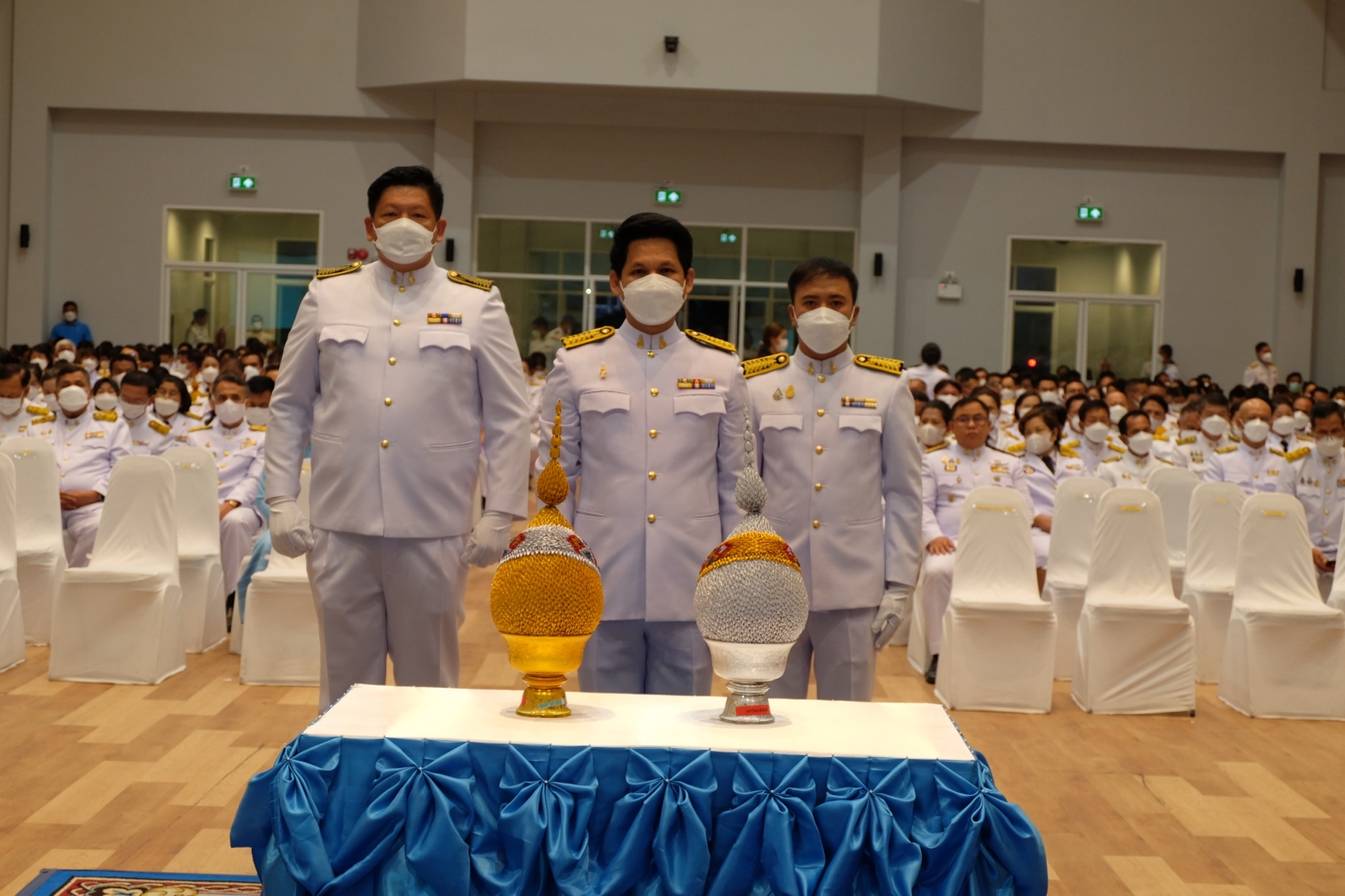 คณะศึกษาศาสตร์ เข้าร่วมจุดเทียนถวายพระพรชัยมงคล เนื่องในโอกาสวันเฉลิมพระชนมพรรษา สมเด็จพระนางเจ้าสิริกิติ์ พระบรมราชินีนาถ พระบรมราชชนนีพันปีหลวง