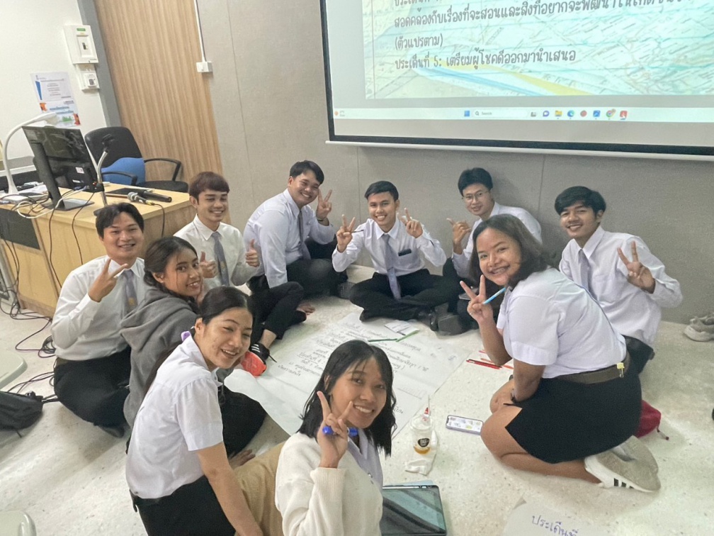 โครงการหลักสูตรและการจัดการเรียนรู้สังคมศึกษาเชิงรุก : กรณีศึกษาโรงเรียนสาธิตมหาวิทยาลัยสงขลานครินทร์ วิทยาเขตปัตตานี (ฝ่ายมัธยมศึกษา)