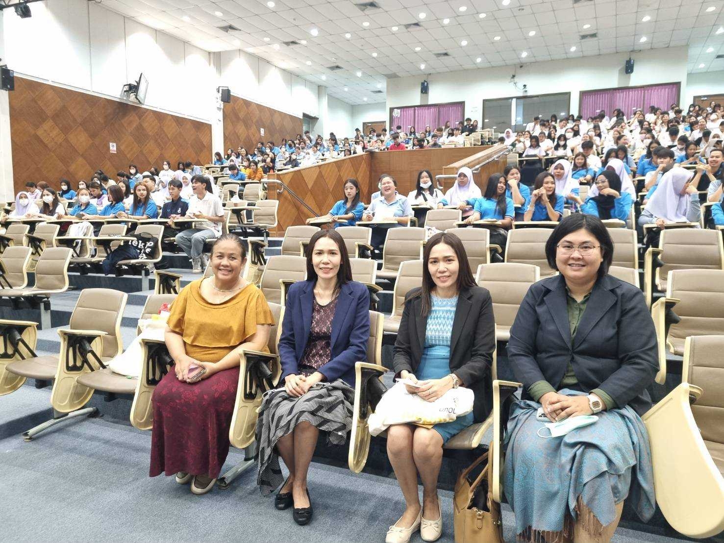 โครงการ "Life Learning เมื่อชีวิตไม่หยุดนิ่งที่จะเรียนรู้"
