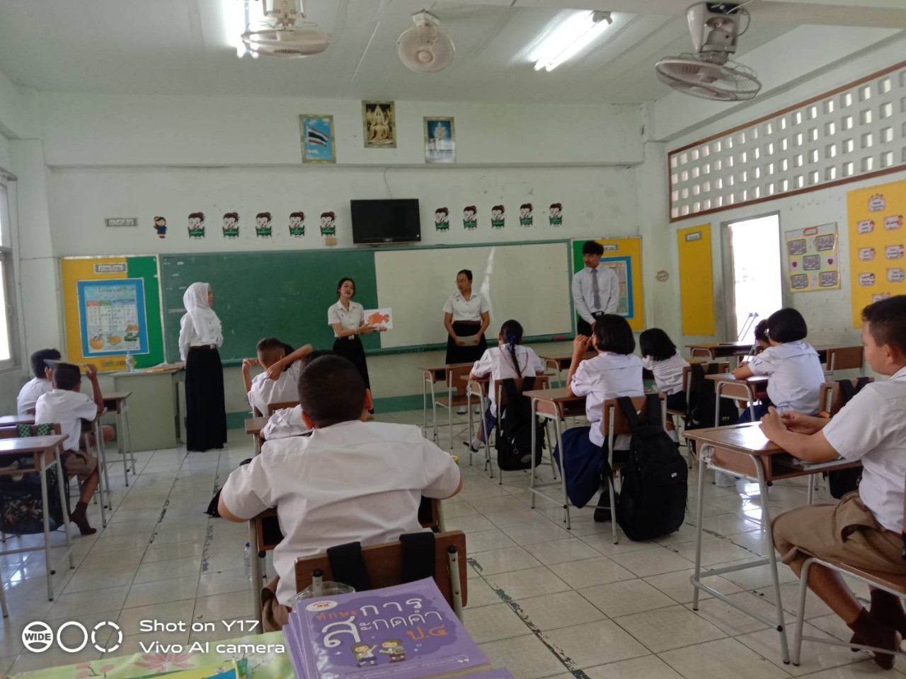 โครงการพี่ชวนน้องอ่านภาษาอังกฤษ