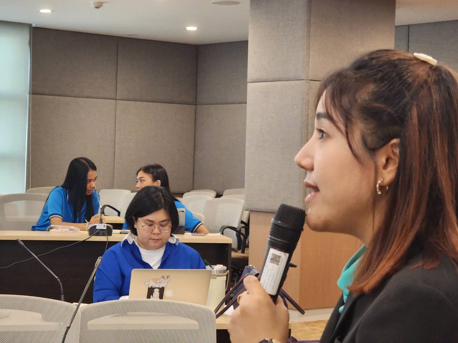 โครงการ การพัฒนาสมรรถนะด้านการสอนของนิสิตครูภาษาอังกฤษแบบบูรณาการข้ามศาสตร์ ตามฐานทุนโรงเรียนและชุมชน
