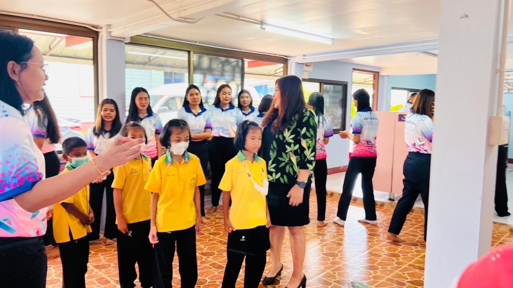 โครงการห้องสมุดหฤหรรษ์ สานฝันรักการอ่าน