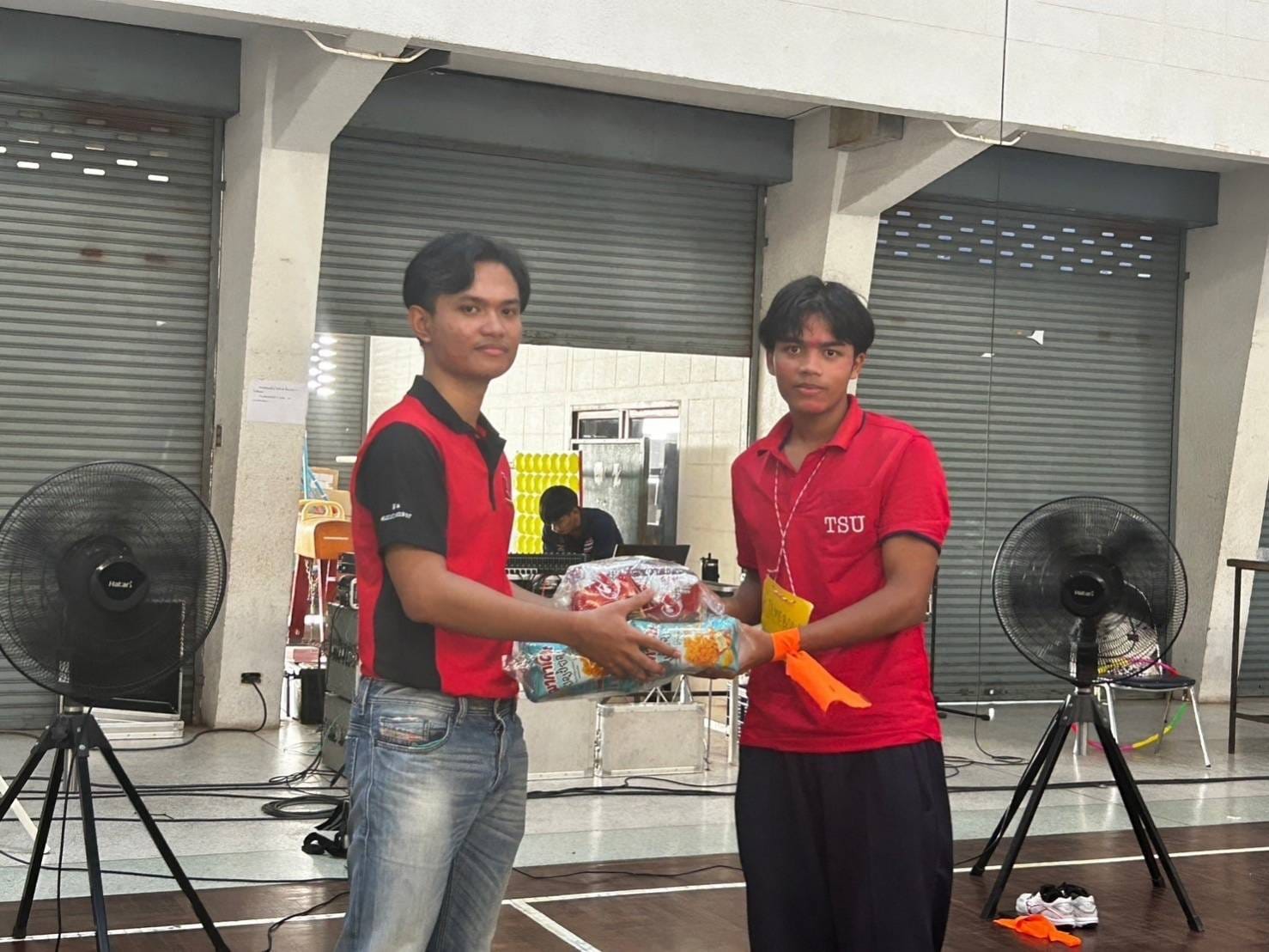 โครงการ “สานสัมพันธ์รักน้องพี่ เปิดบ้านสายเทค ED.PHYSICS 66"