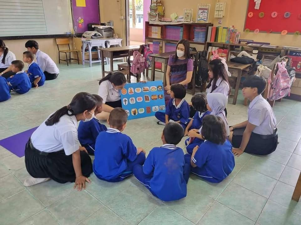 โครงการพลังของครู สร้างหนูเป็นนักพัฒนา