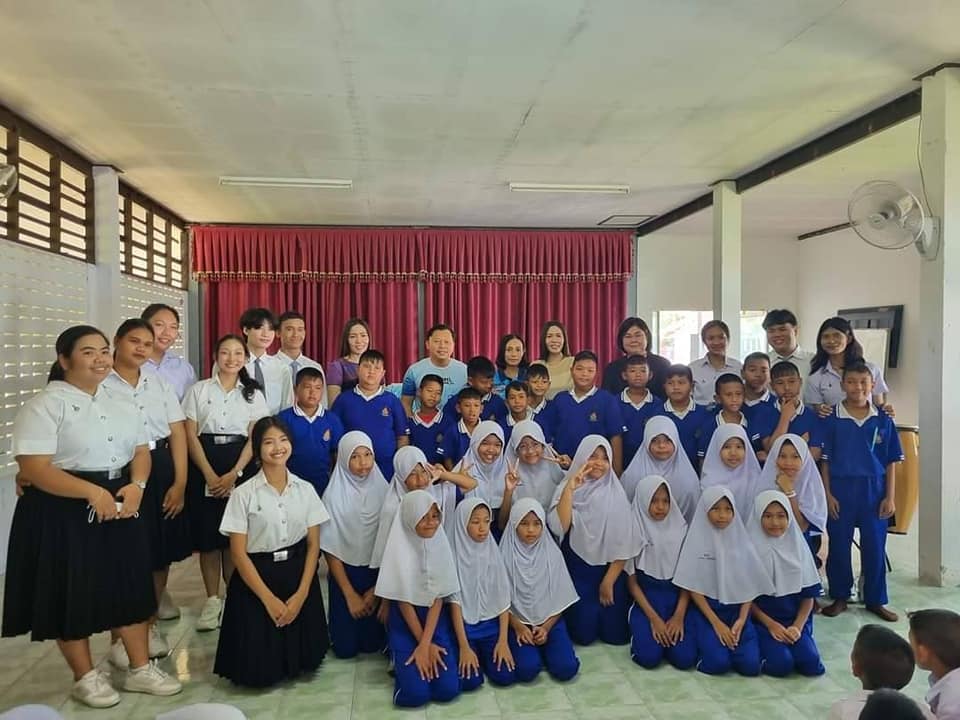 โครงการพลังของครู สร้างหนูเป็นนักพัฒนา