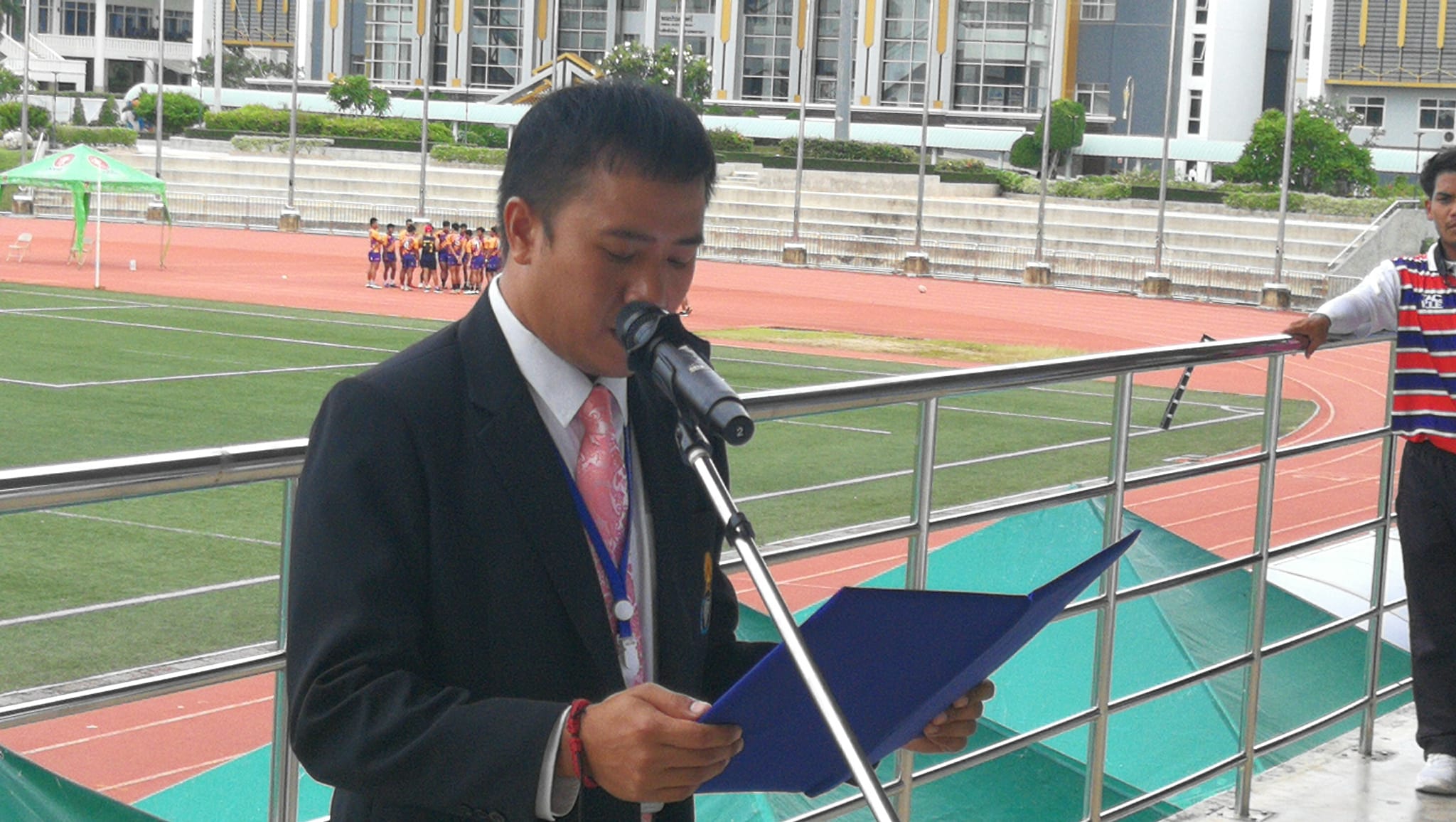 คณบดีคณะศึกษาศาสตร์  ประธานในพิธีเปิดการแข่งขันกีฬารักบี้ฟุตบอล "TSU–SBP Old Boys Rugby Songkhla 10s 2023"
