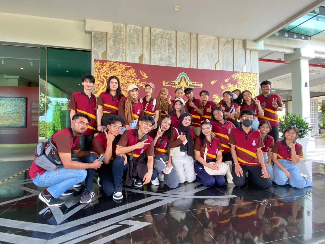 โครงการทัศนางานศิลป์ สู่กระบวนการเรียนรู้ทางศิลปะ สำหรับนิสิตชั้นปีที่ ๓