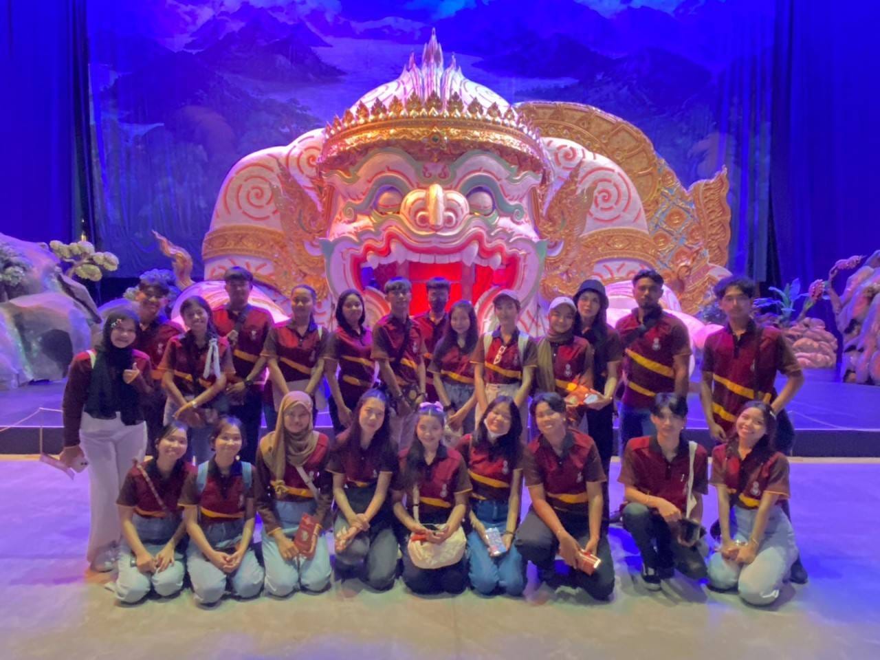 โครงการทัศนางานศิลป์ สู่กระบวนการเรียนรู้ทางศิลปะ สำหรับนิสิตชั้นปีที่ ๓