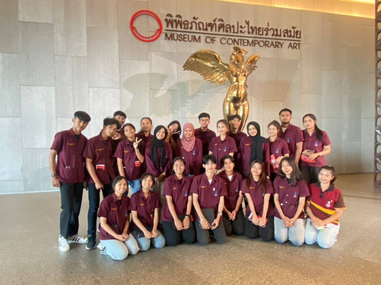 โครงการทัศนางานศิลป์ สู่กระบวนการเรียนรู้ทางศิลปะ สำหรับนิสิตชั้นปีที่ ๓