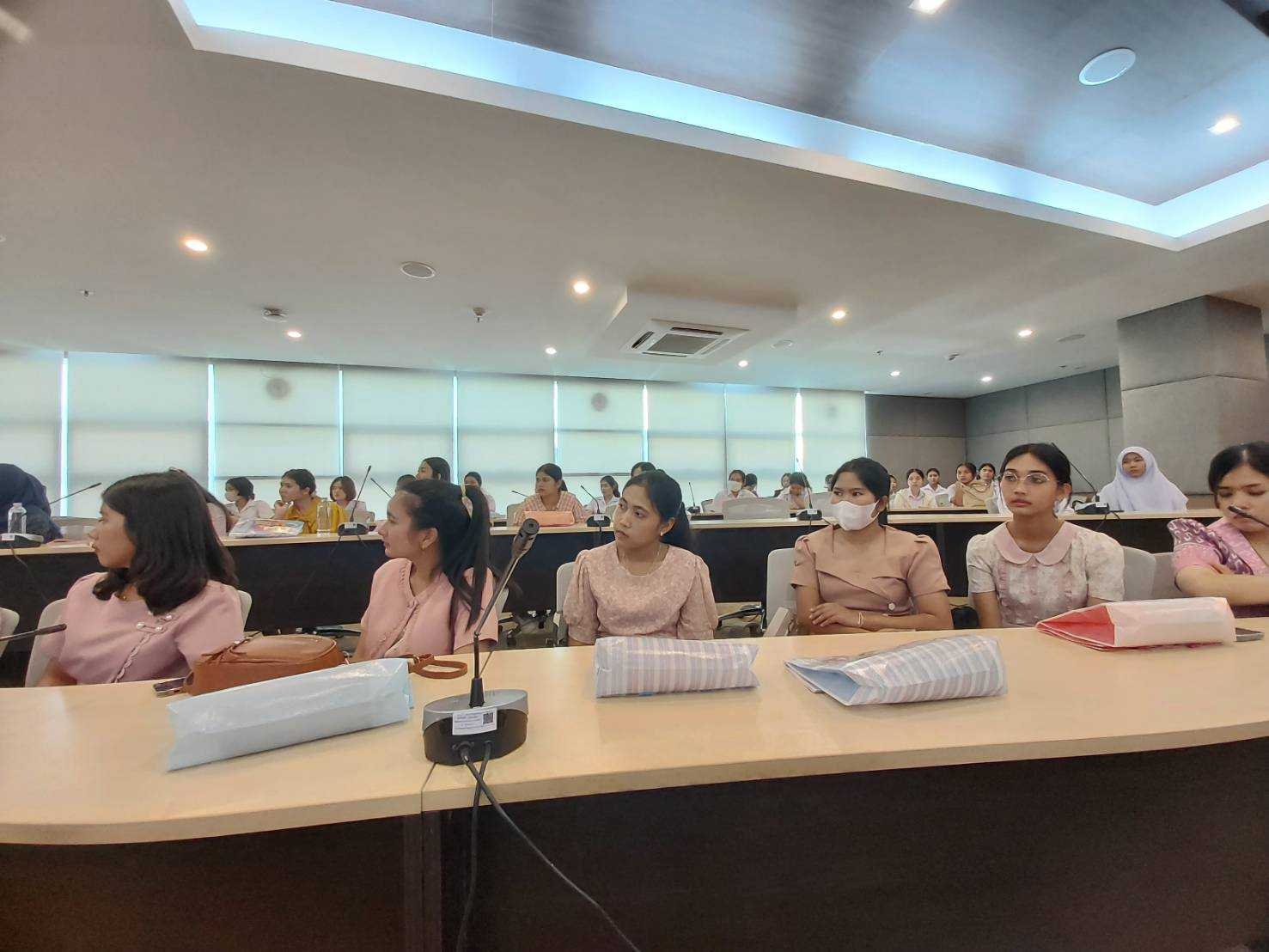 กิจกรรม พบปะ แลกเปลี่ยนจากพี่สู่น้อง สาขาวิชาหลักสูตรและการสอน