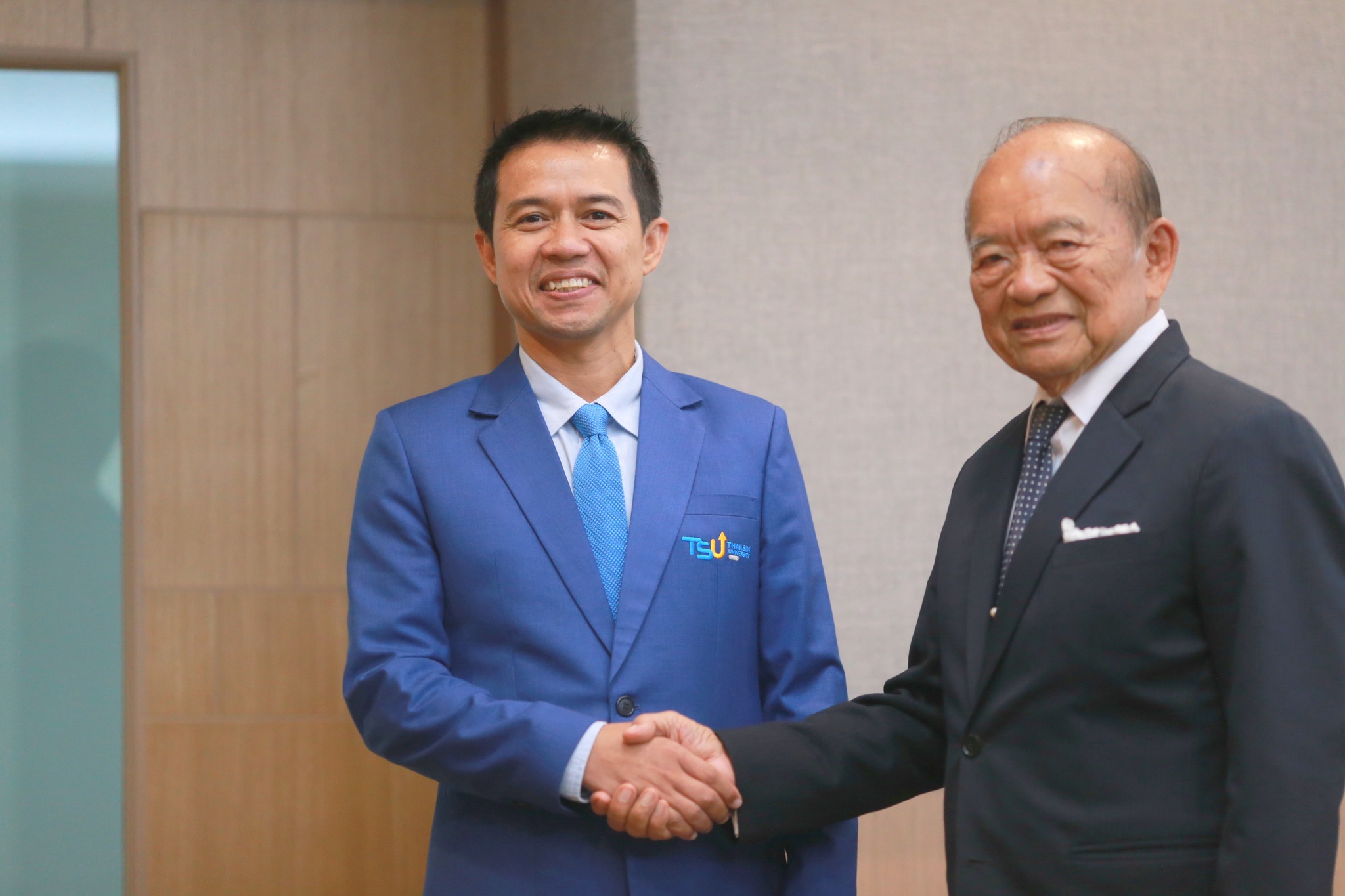 พิธีลงนามบันทึกความเข้าใจ (MOU)  ความร่วมมือทางการพัฒนา ระหว่าง มหาวิทยาลัยทักษิณ  กับ สภาการศึกษาจังหวัดกระบี่