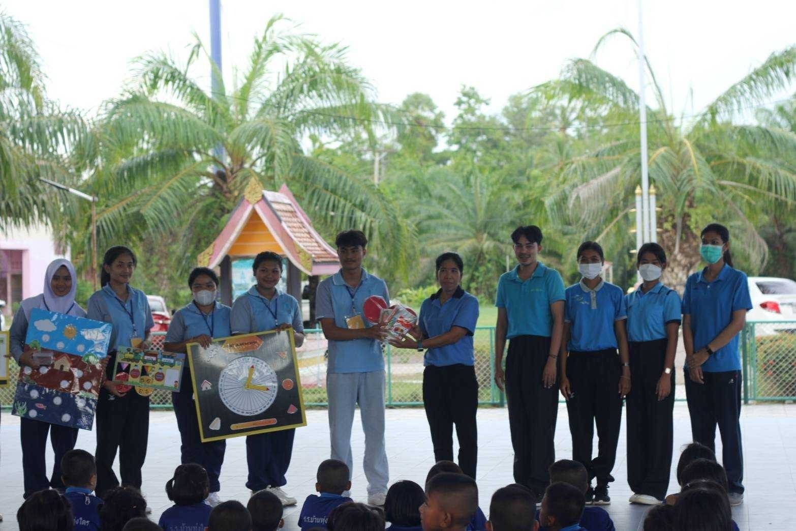 โครงการค่ายคณิตศาสตร์ พัฒนาผู้นำ สานสัมพันธ์สู่รุ่นน้อง