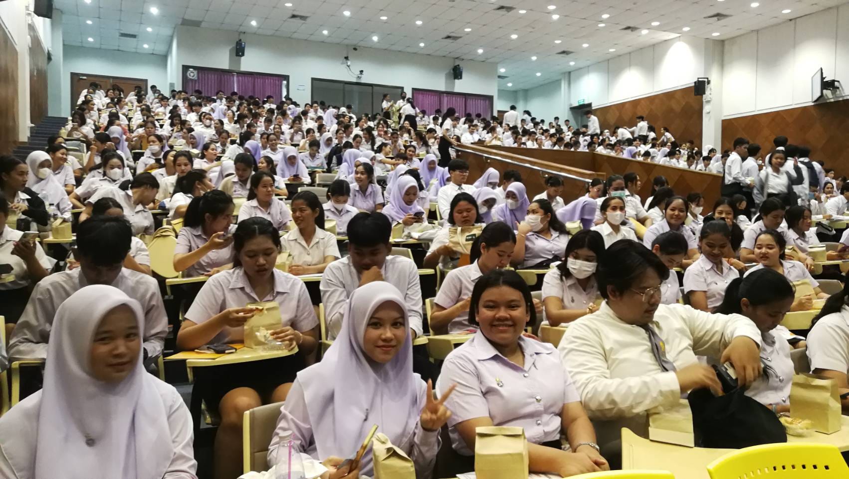 โครงการ​เตรียม​ความพร้อม และปฐมนิเทศ​นิสิต​ หลักสูตร​การศึกษา​บัณฑิต​(หลักสูตร​4ปี)ชั้นปีที่4