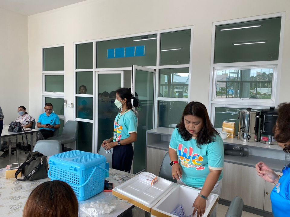 สำนักงานสาธารณสุขจังหวัดสงขลา บริการฉีดวัคซีนป้องกันไหว้หวัดใหญ่สามสายพันธุ์ ให้กับคณาจารย์และบุคลากรคณะศึกษาศาสตร์