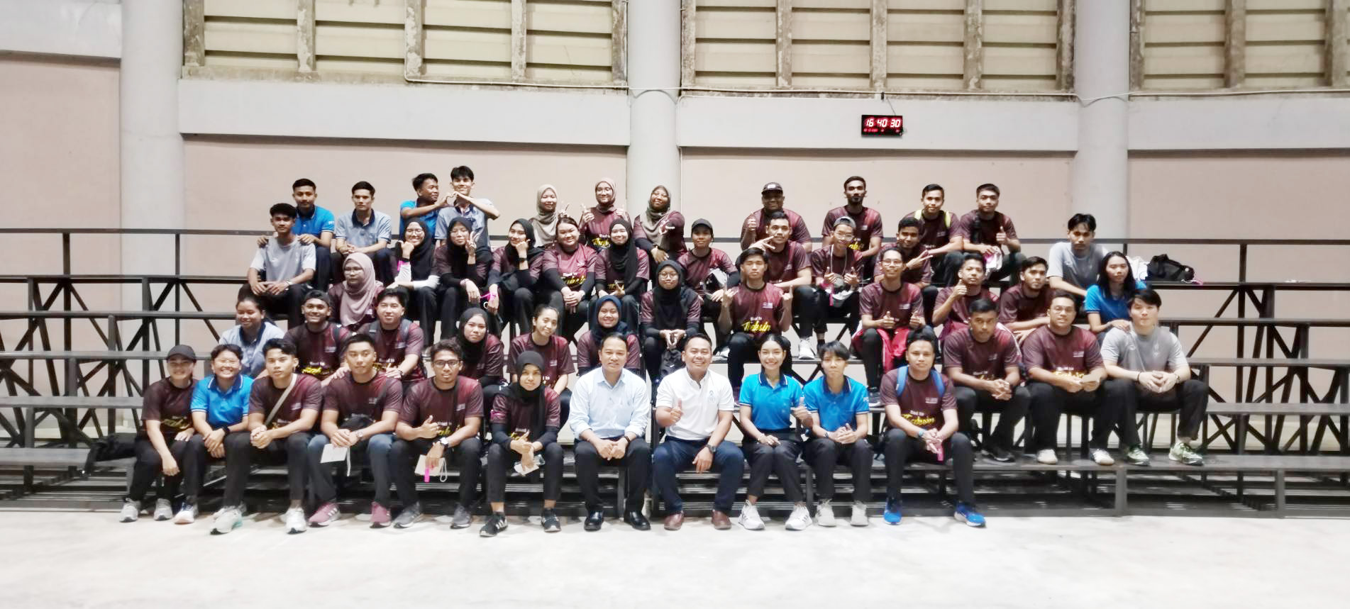 โครงการสัมมนาผู้บริหาร ครูพี่เลี้ยง และผู้ประสานงานโรงเรียนเครือข่ายฝึกปฏิบัติการสอนในสถานศึกษา