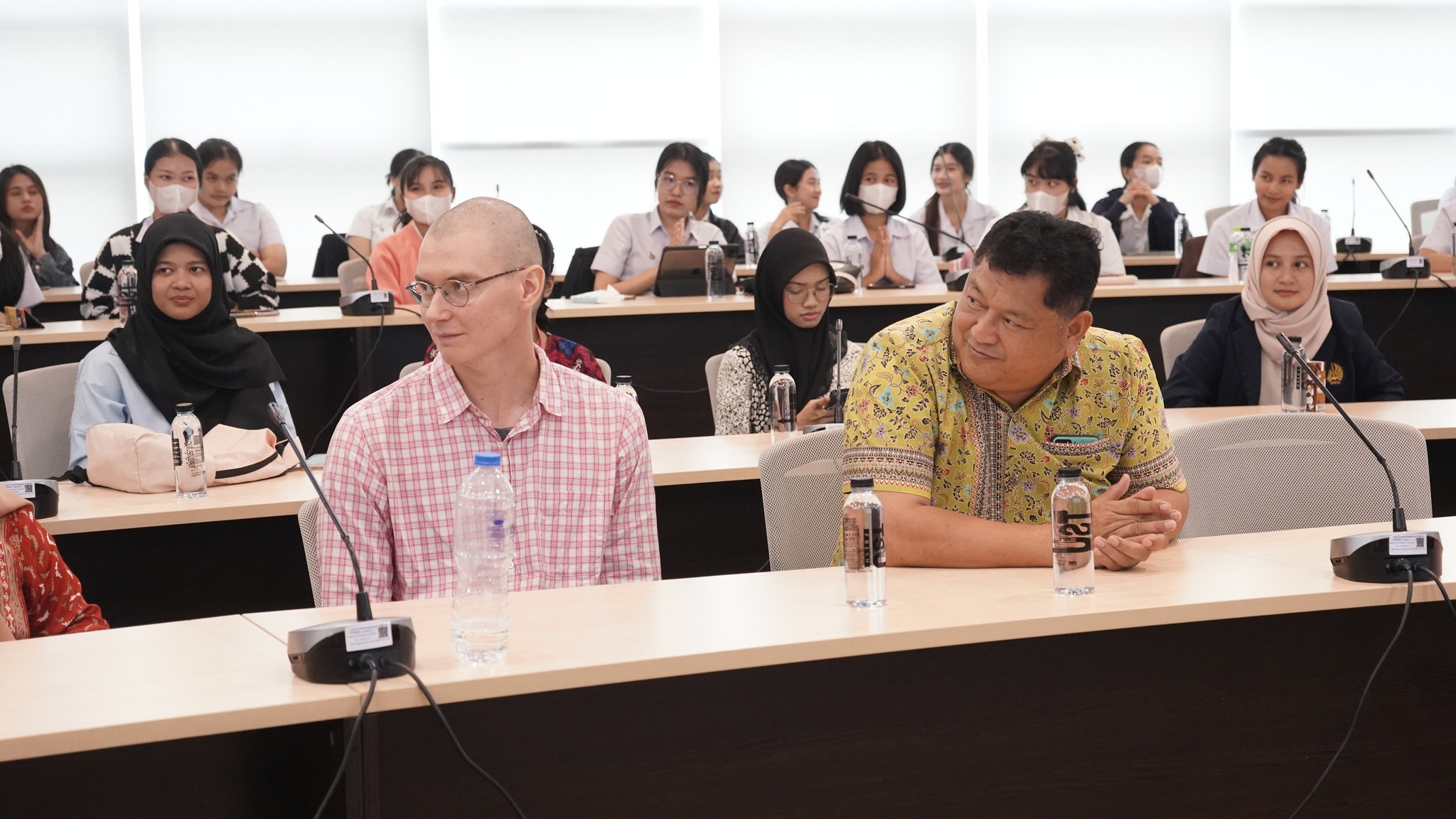 คณะศึกษาศาสตร์ ต้อนรับและบันทึกข้อตกลงความร่วมมือทางวิชาการ (MOU) กับ Surabaya State University อินโดนีเซีย