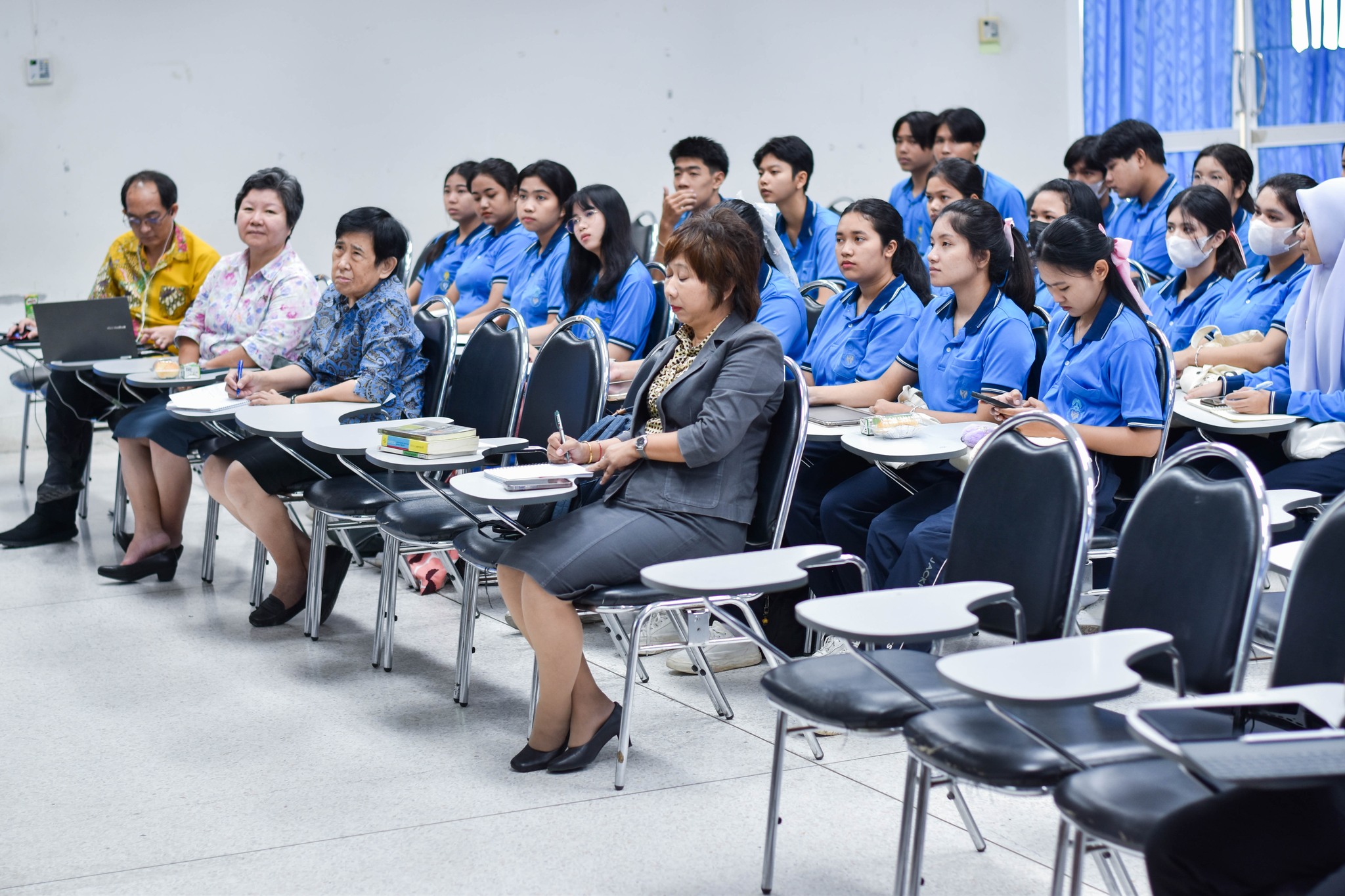 โครงการสัมมนานิสิต หลังออกฝึกปฏิบัติการสอนในสถานศึกษา