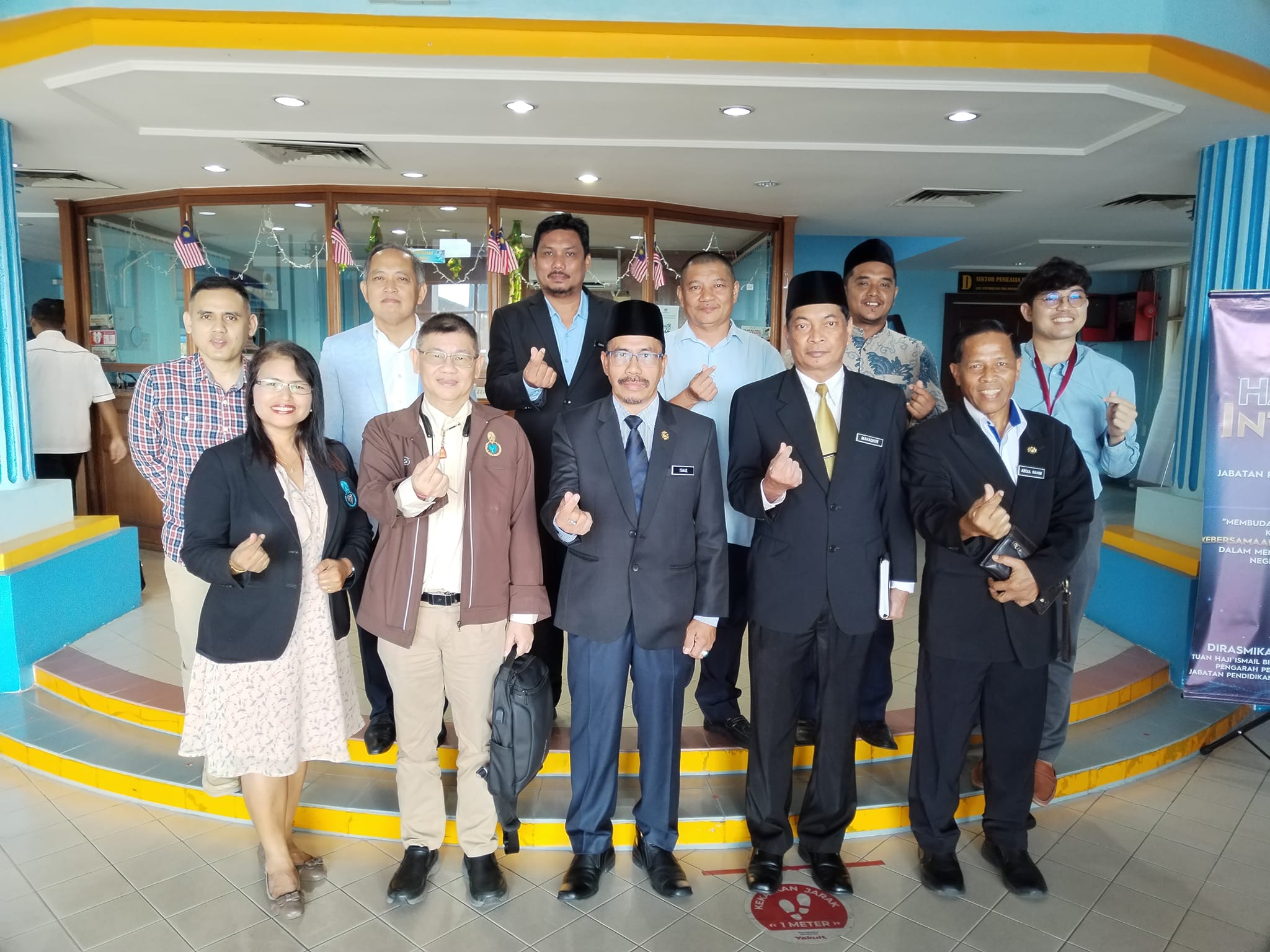 เข้าพบศึกษา​ธิการรัฐเคดาห์ ประเทศ​มาเลเซีย​ เพื่อเจรจาความร่วมมือทางวิชาการร่วมกัน