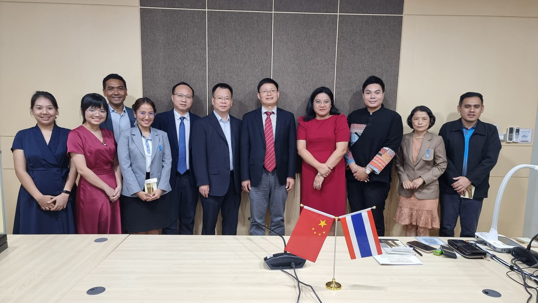 ผู้บริหาร​คณะศึกษา​ศาสตร์ เข้าร่วมการเจรจาความร่วมมือ กับคณะผู้บริหาร​จาก​  Nanning Normal University ประเทศ​สาธารณรัฐประชาชนจีน​...