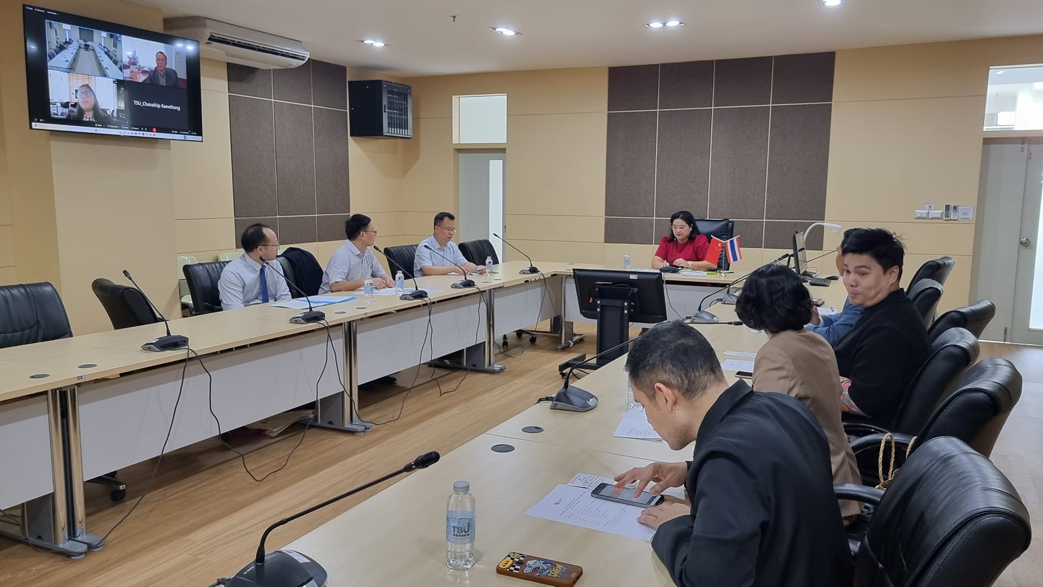 ผู้บริหาร​คณะศึกษา​ศาสตร์ เข้าร่วมการเจรจาความร่วมมือ กับคณะผู้บริหาร​จาก​  Nanning Normal University ประเทศ​สาธารณรัฐประชาชนจีน​...