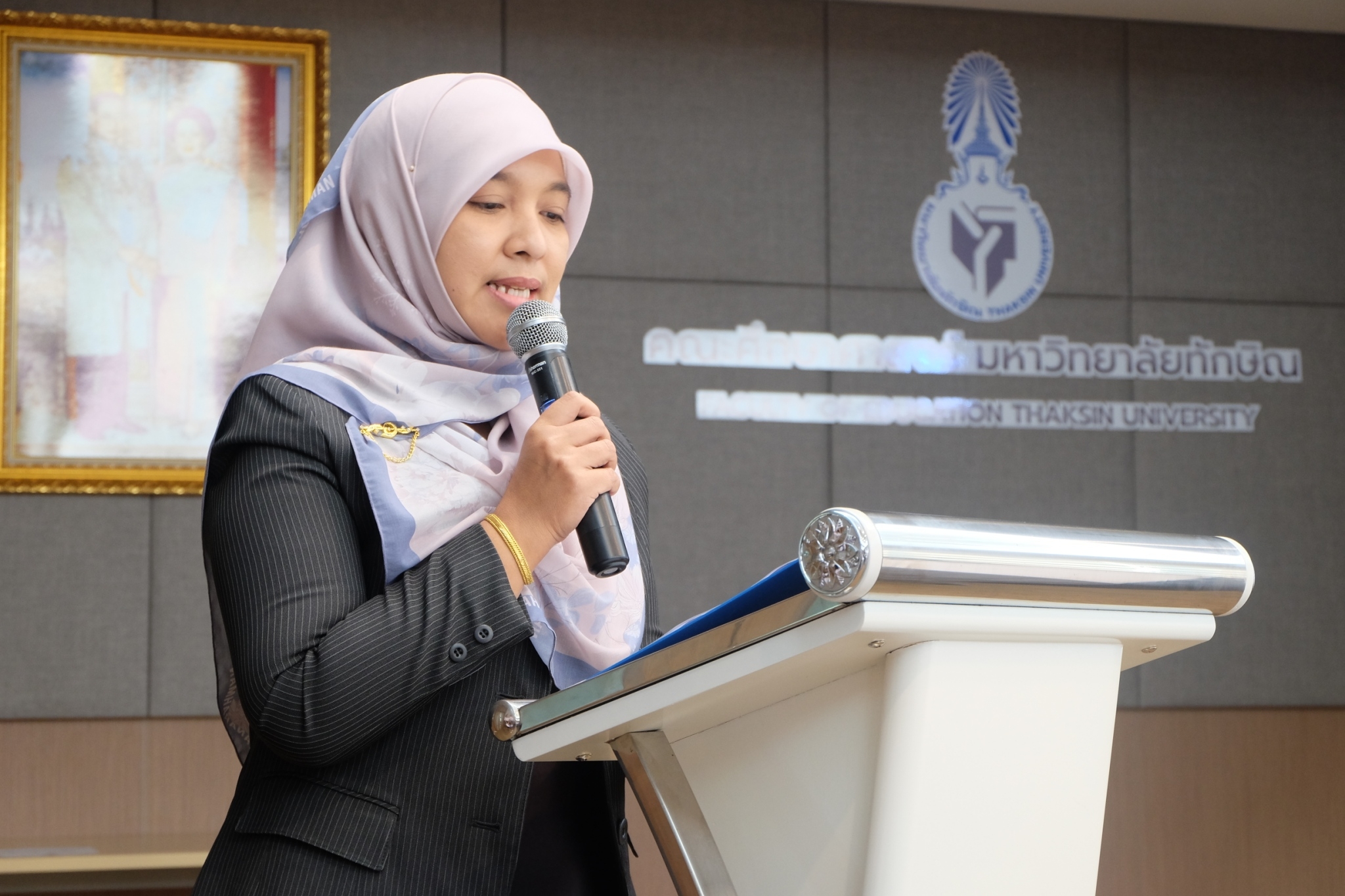 พิธีลงนามในสัญญาทุนการศึกษา ของมูลนิธิชัยพัฒนาประจำปีการศึกษา 2566