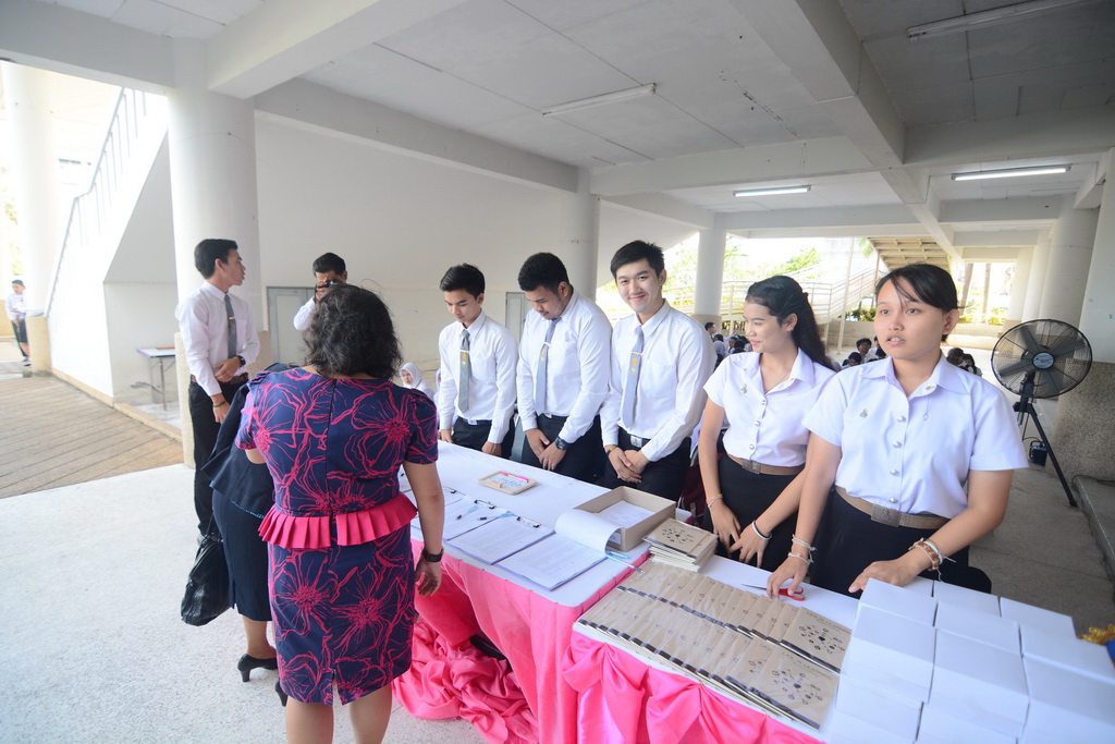 กิจกรรม Life is Learning : ชีวิตคือการเรียนรู้ การนำเสนอผลงานนิสิตสาขาวิชาเทคโนโลยีและสื่อสารการศึกษา (วันที่ 13 พฤศจิกายน 2560)