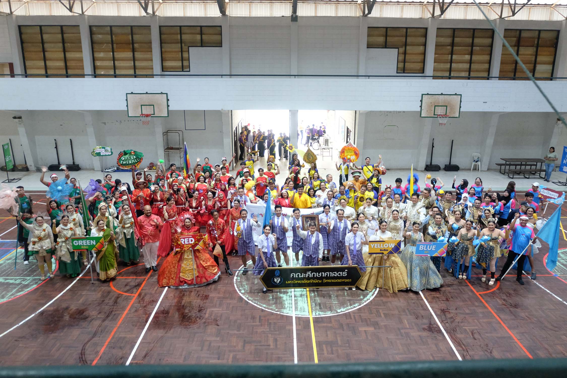 โครงการกีฬา​สานสัมพันธ์น้องพี่ ED​ TSU