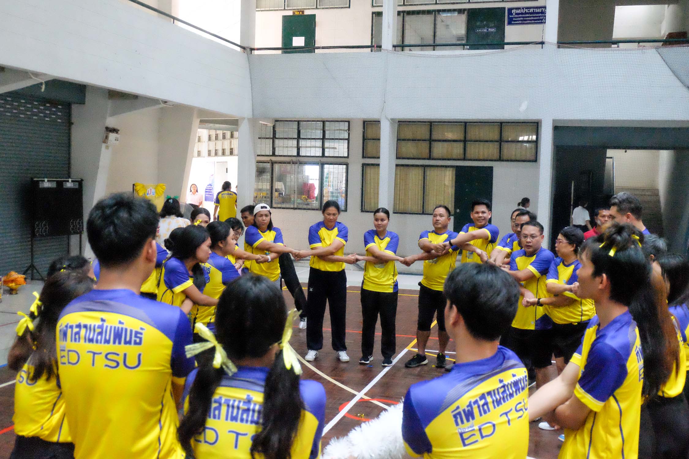โครงการกีฬา​สานสัมพันธ์น้องพี่ ED​ TSU